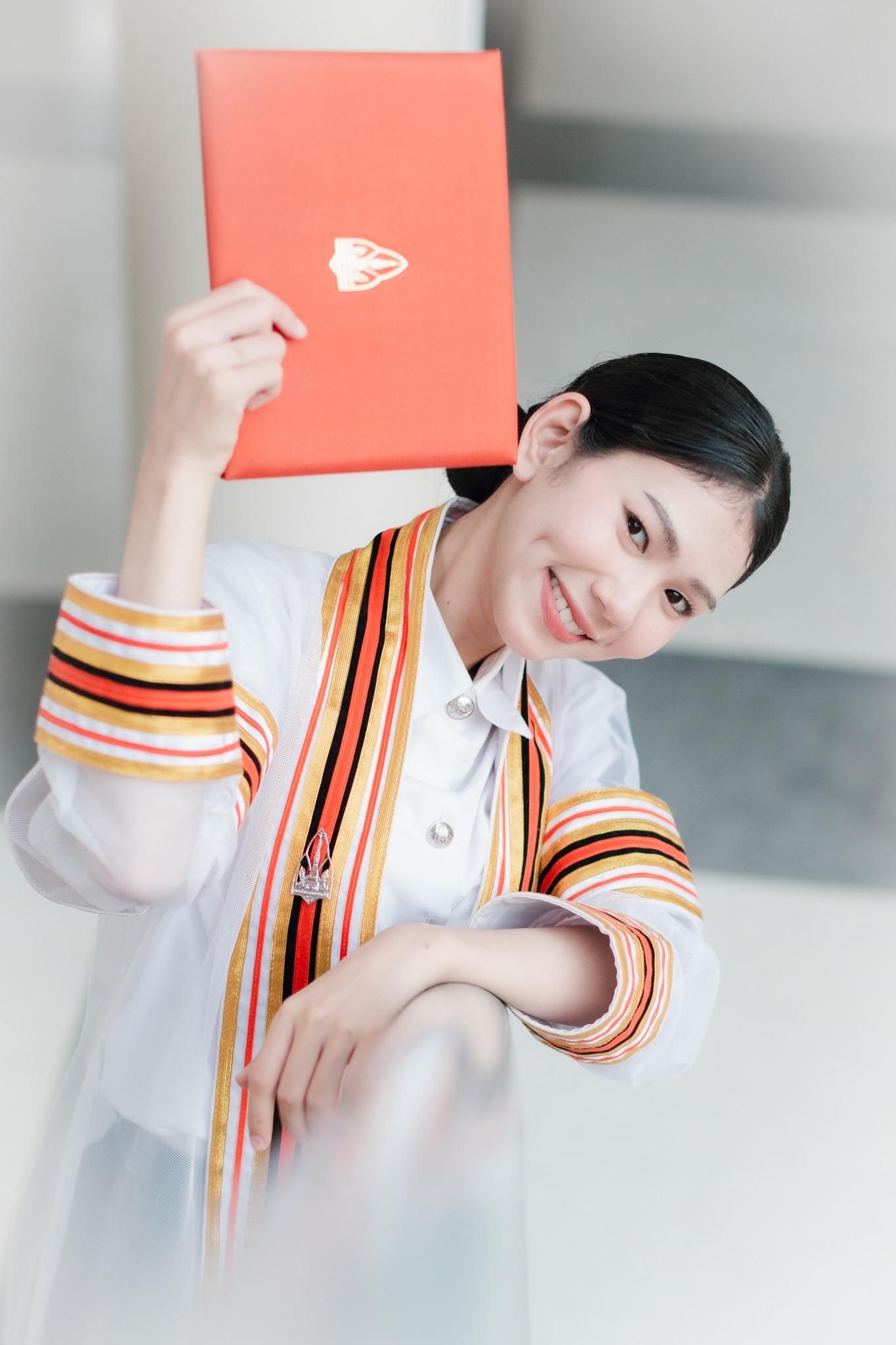 ผลงานรับปริญญา มหาวิทยาลัยขอนแก่น โดย Knp.Gallery ภาพที่ 8