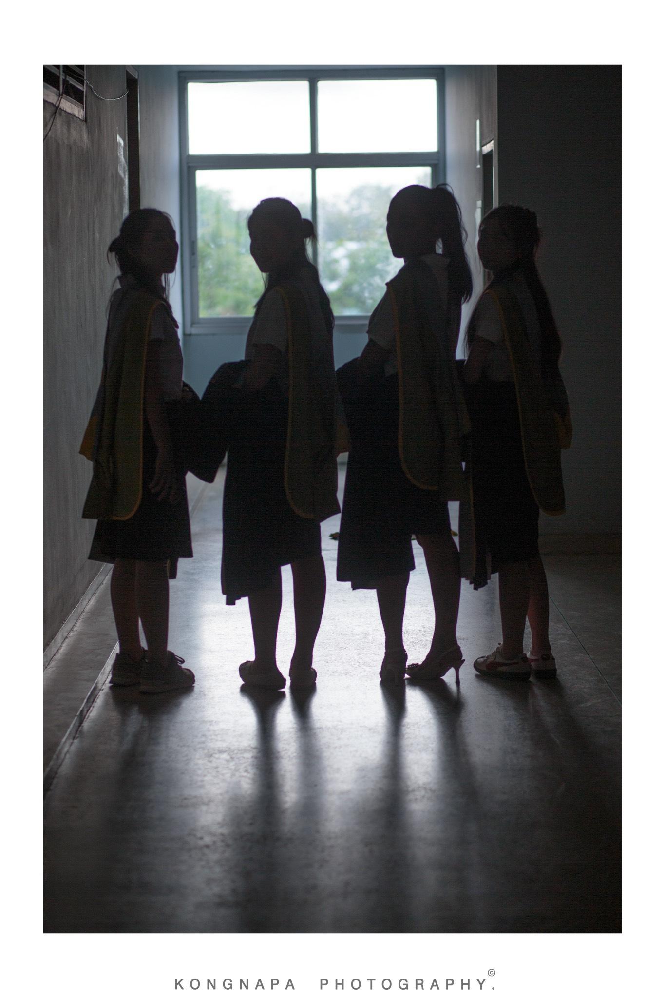 ผลงานรับปริญญา มหาวิทยาลัยมหาสารคาม โดย Knp.Gallery ภาพที่ 9