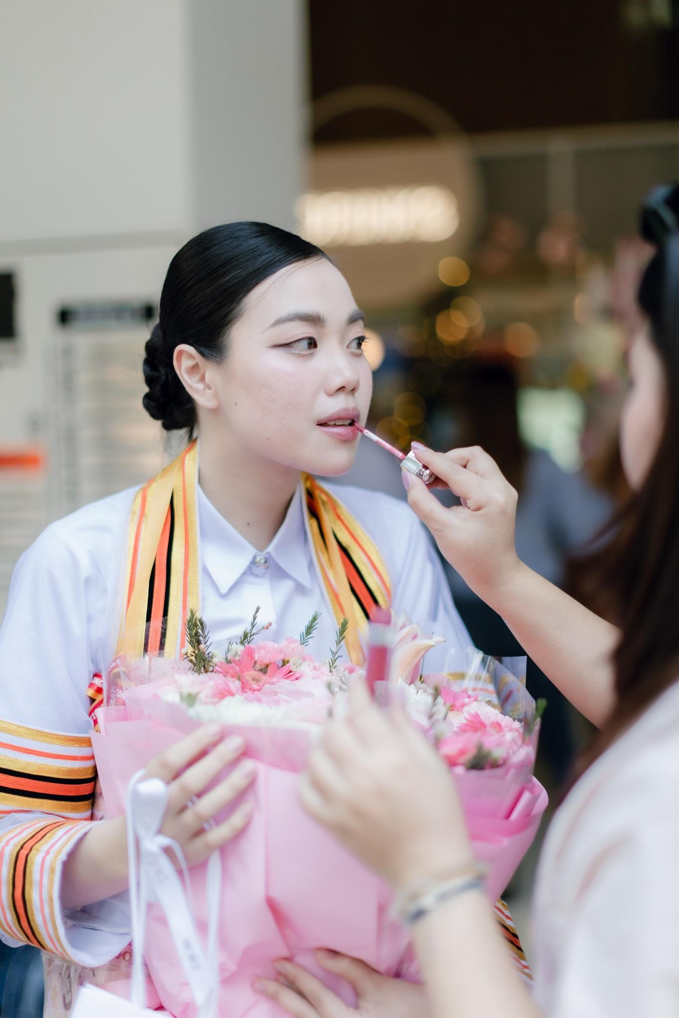 ผลงานรับปริญญา มหาวิทยาลัยขอนแก่น โดย Knp.Gallery ภาพที่ 13