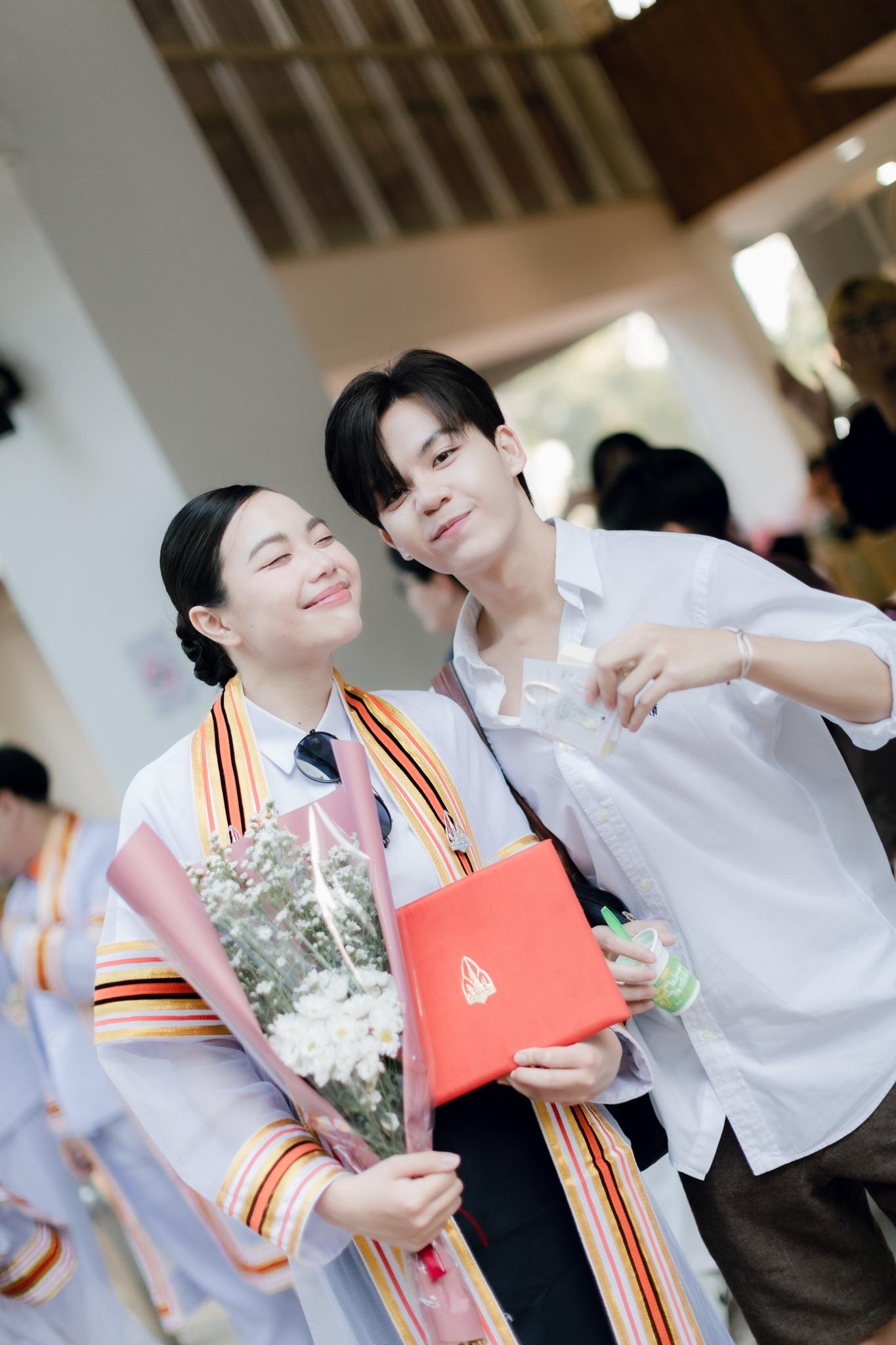 ผลงานรับปริญญา มหาวิทยาลัยขอนแก่น โดย Knp.Gallery ภาพที่ 3