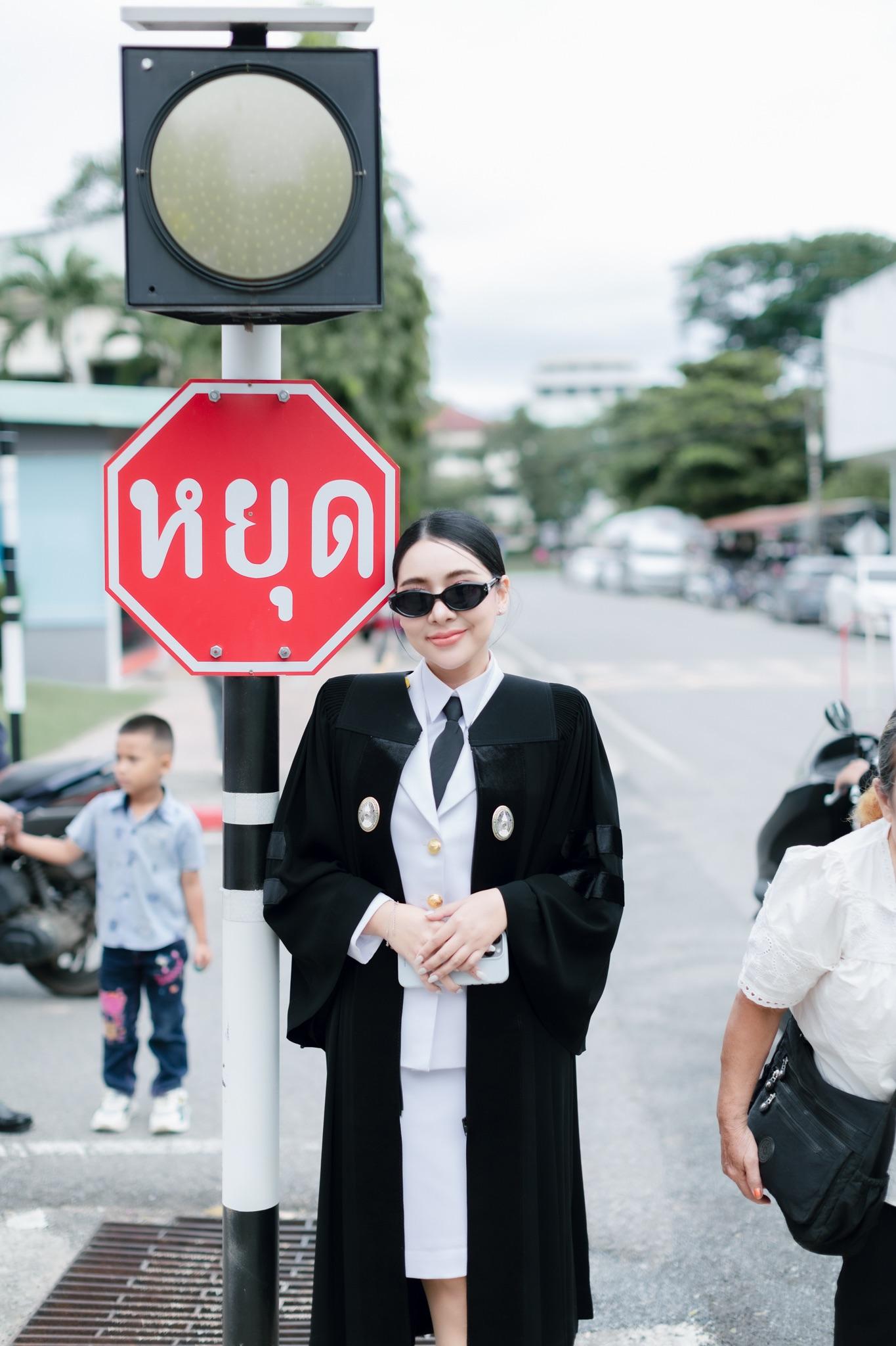 ผลงานรับปริญญา มหาวิทยาลัยราชภัฏมหาสารคาม โดย Knp.Gallery ภาพที่ 7