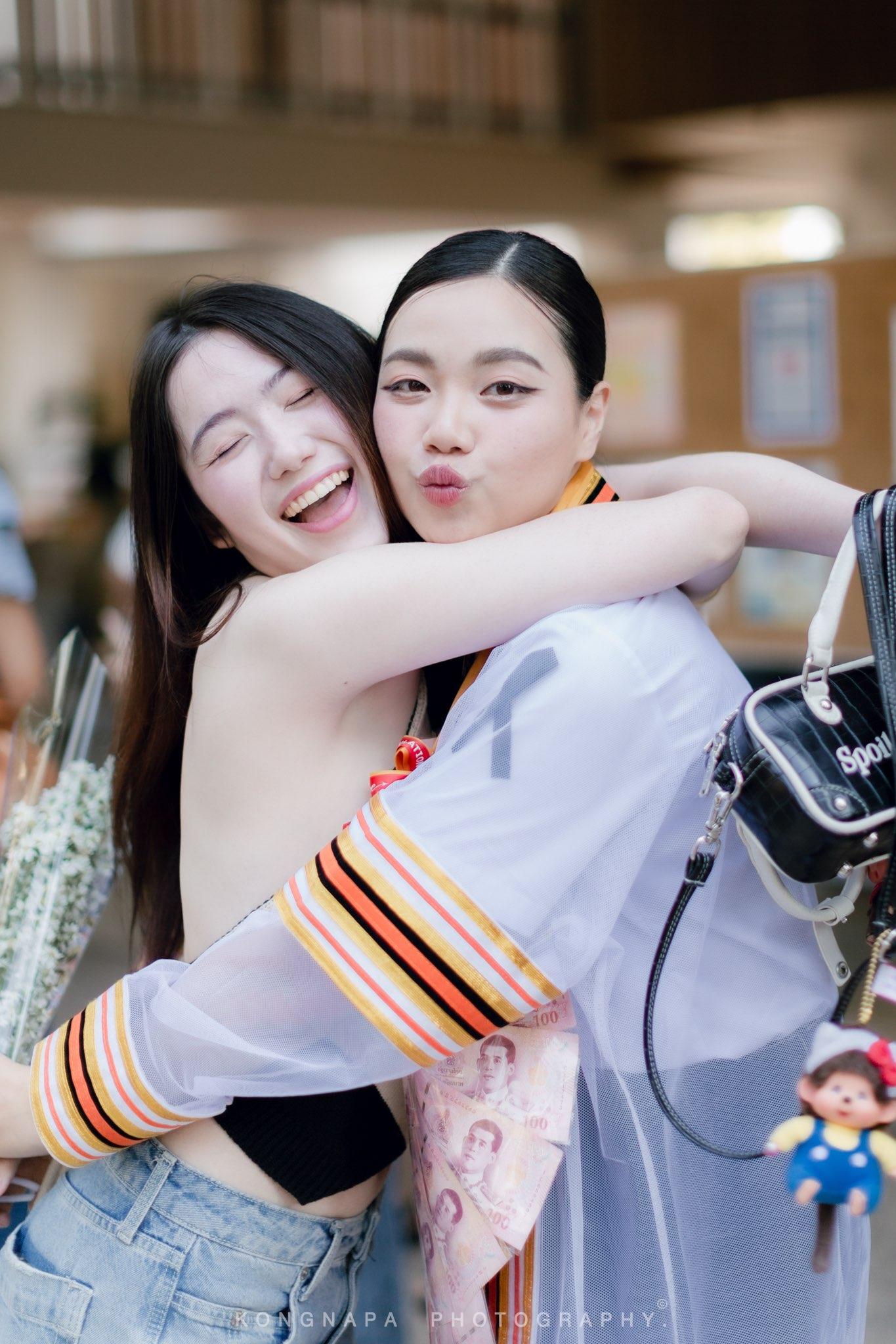 ผลงานรับปริญญา มหาวิทยาลัยขอนแก่น โดย Knp.Gallery ภาพที่ 12