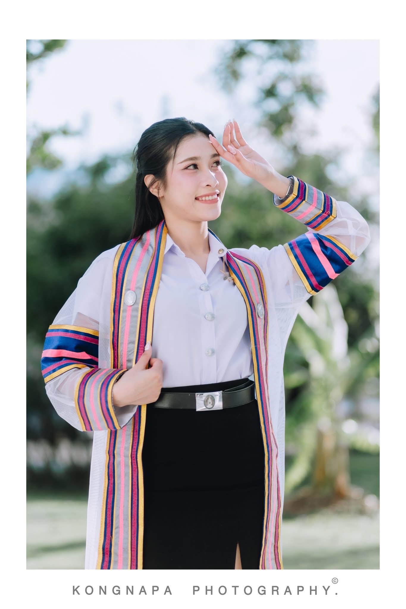 ผลงานรับปริญญา มหาวิทยาลัยราชภัฏอุบลราชธานี โดย Knp.Gallery ภาพที่ 6