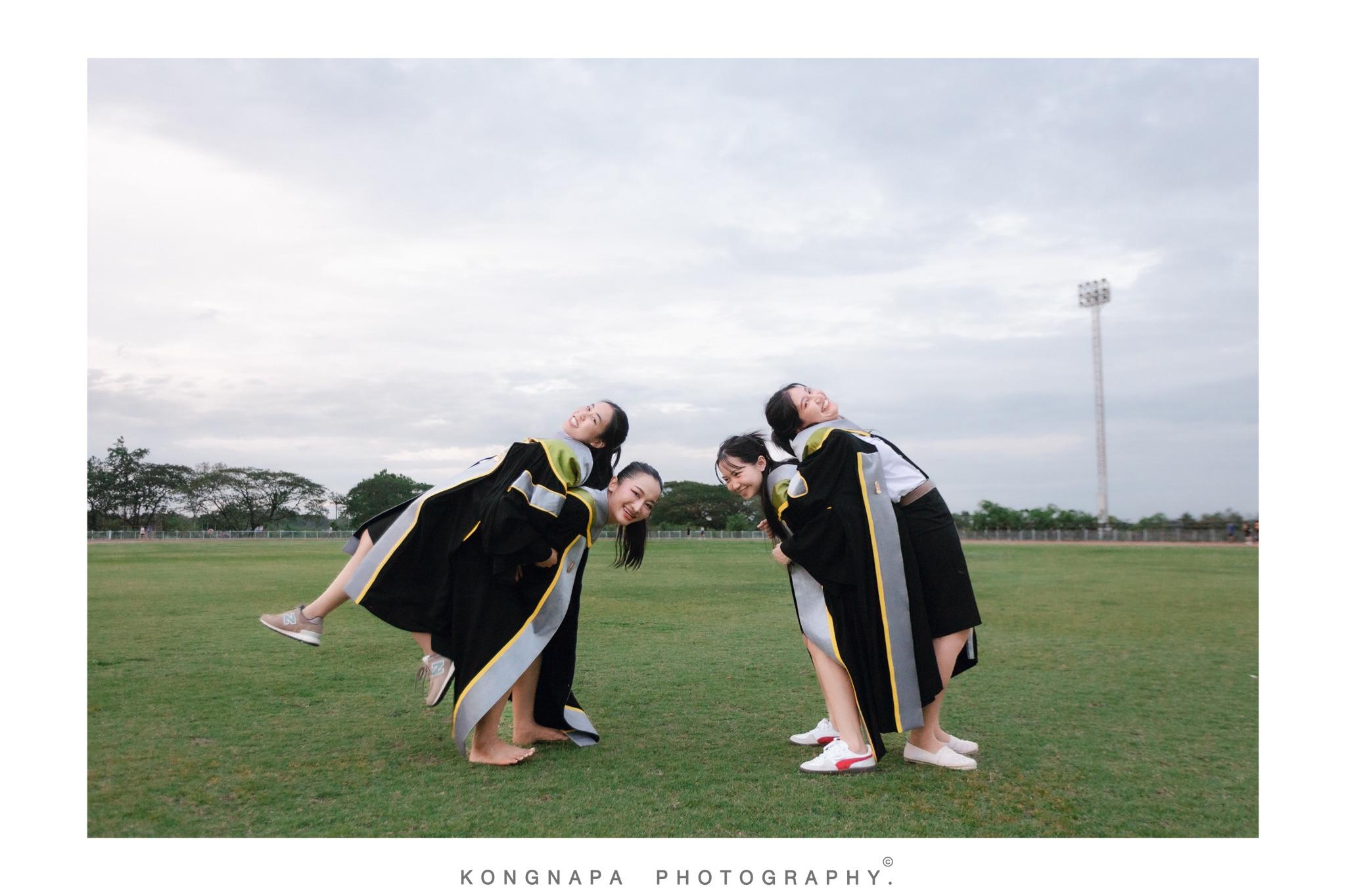 ผลงานรับปริญญา มหาวิทยาลัยมหาสารคาม โดย Knp.Gallery ภาพที่ 18