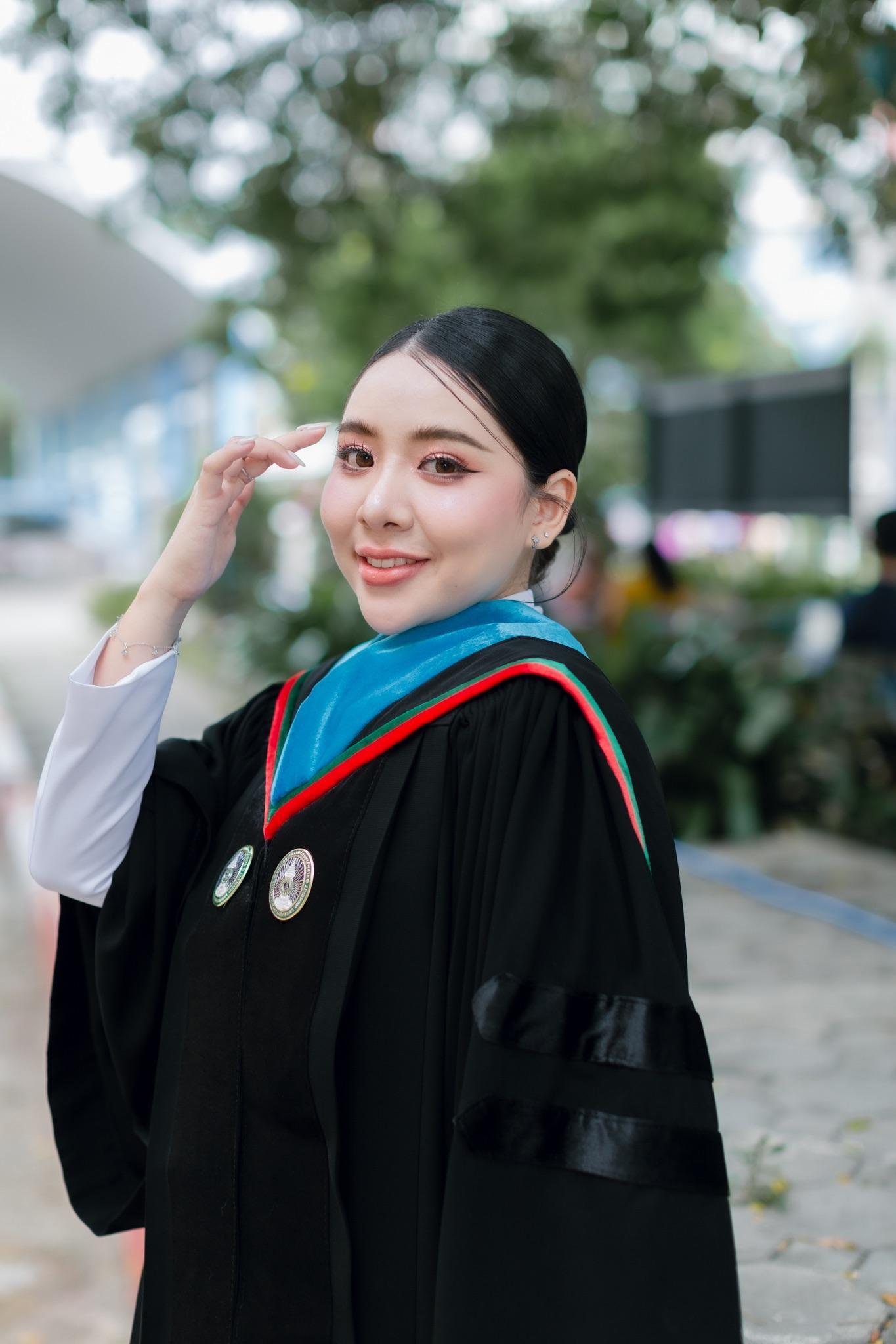 ผลงานรับปริญญา มหาวิทยาลัยราชภัฏมหาสารคาม โดย Knp.Gallery ภาพที่ 4