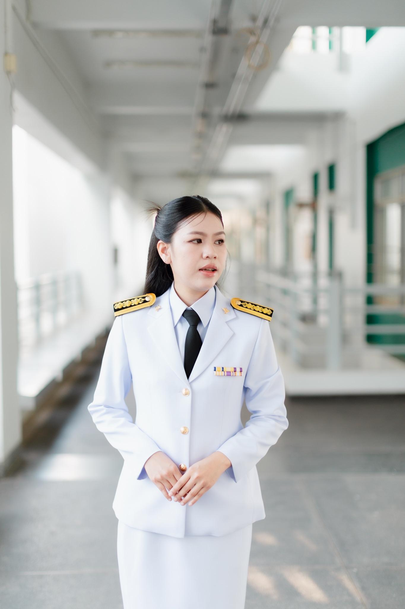 ผลงานรับปริญญา มหาวิทยาลัยอุบลราชธานี โดย Knp.Gallery ภาพที่ 15