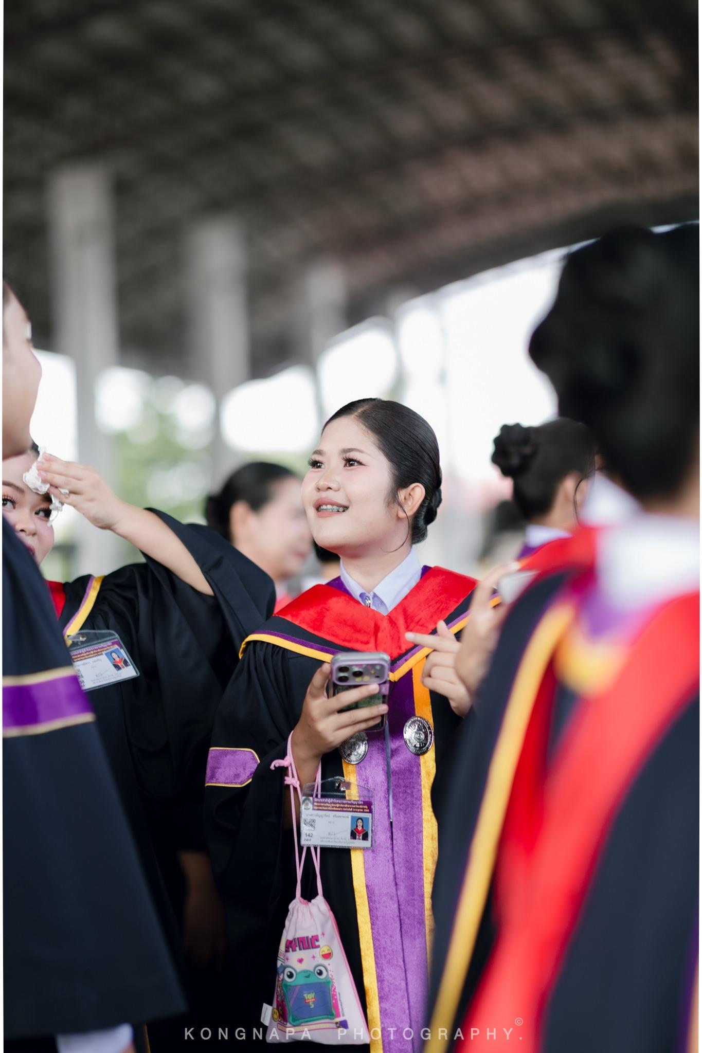 ผลงานรับปริญญา มหาวิทยาลัยราชภัฏบุรีรัมย์ โดย Knp.Gallery ภาพที่ 9