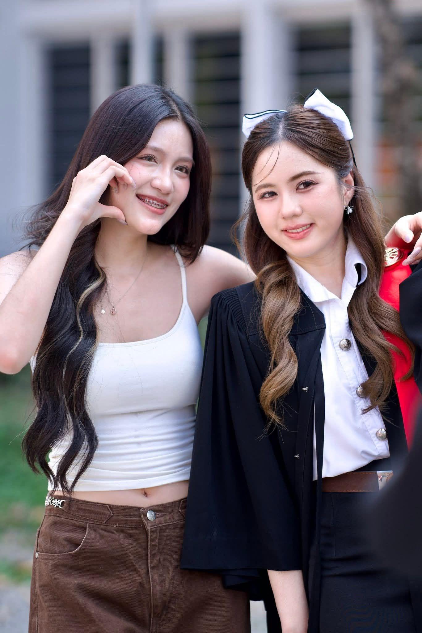 ผลงานรับปริญญา มหาวิทยาลัยธรรมศาสตร์ โดย Jedi photography ภาพที่ 4