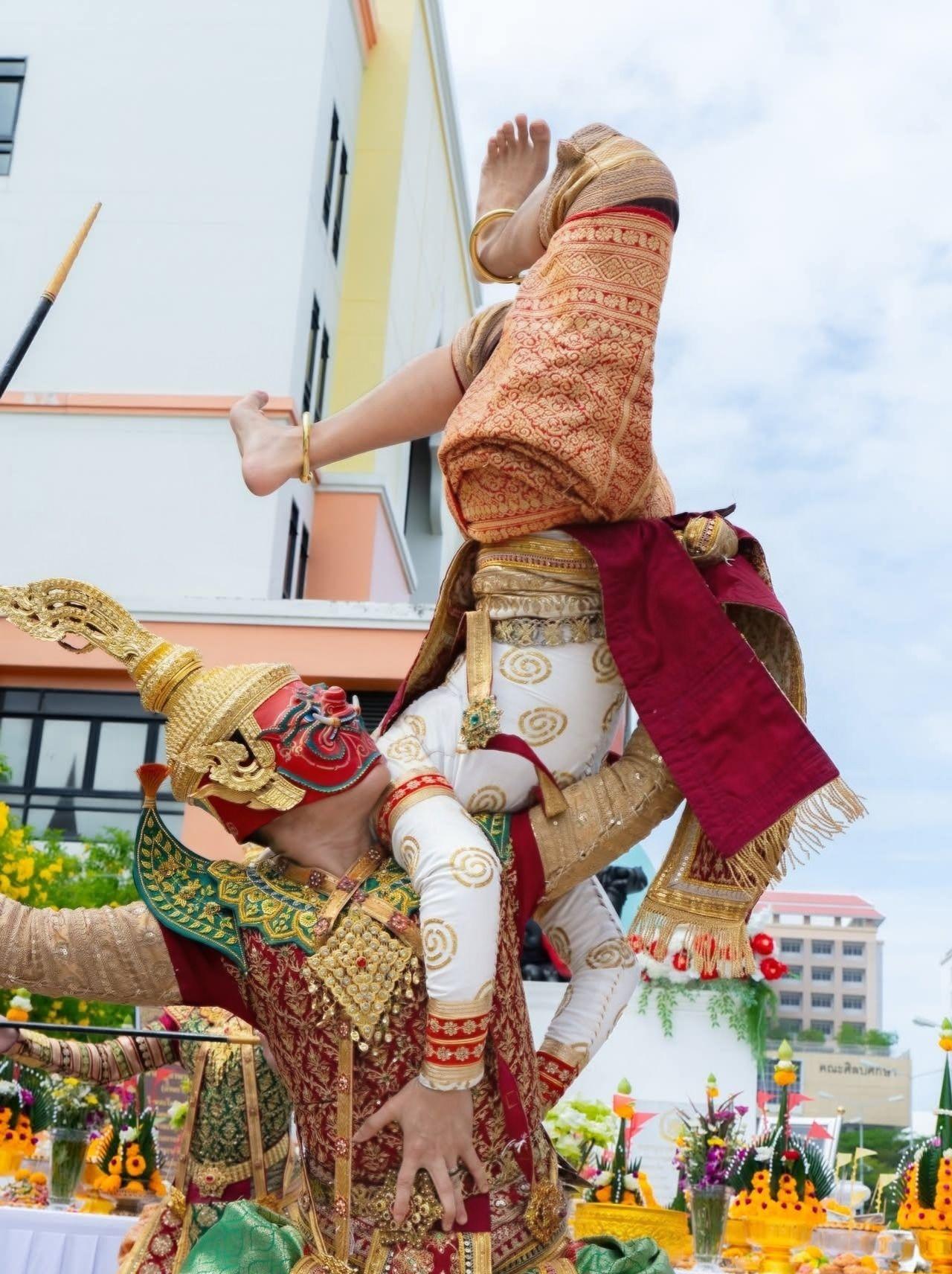 ผลงานรับปริญญา วิทยาลัยนาฏศิลป์ศาลายา โดย Jedi photography ภาพที่ 4