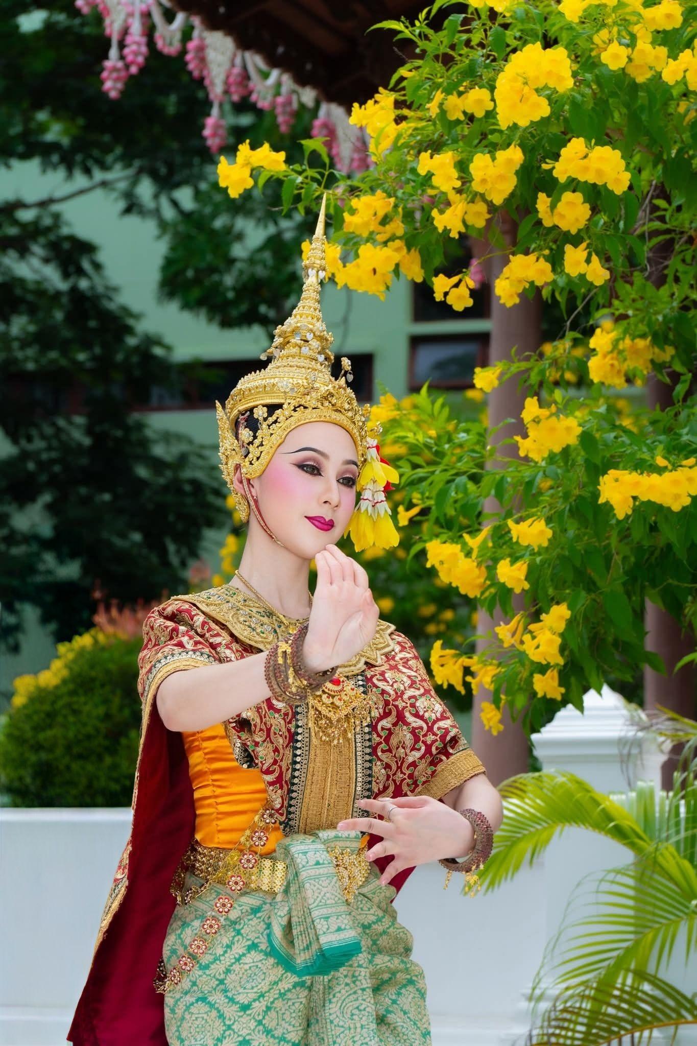 ผลงานรับปริญญา วิทยาลัยนาฏศิลป์ศาลายา โดย Jedi photography ภาพที่ 3