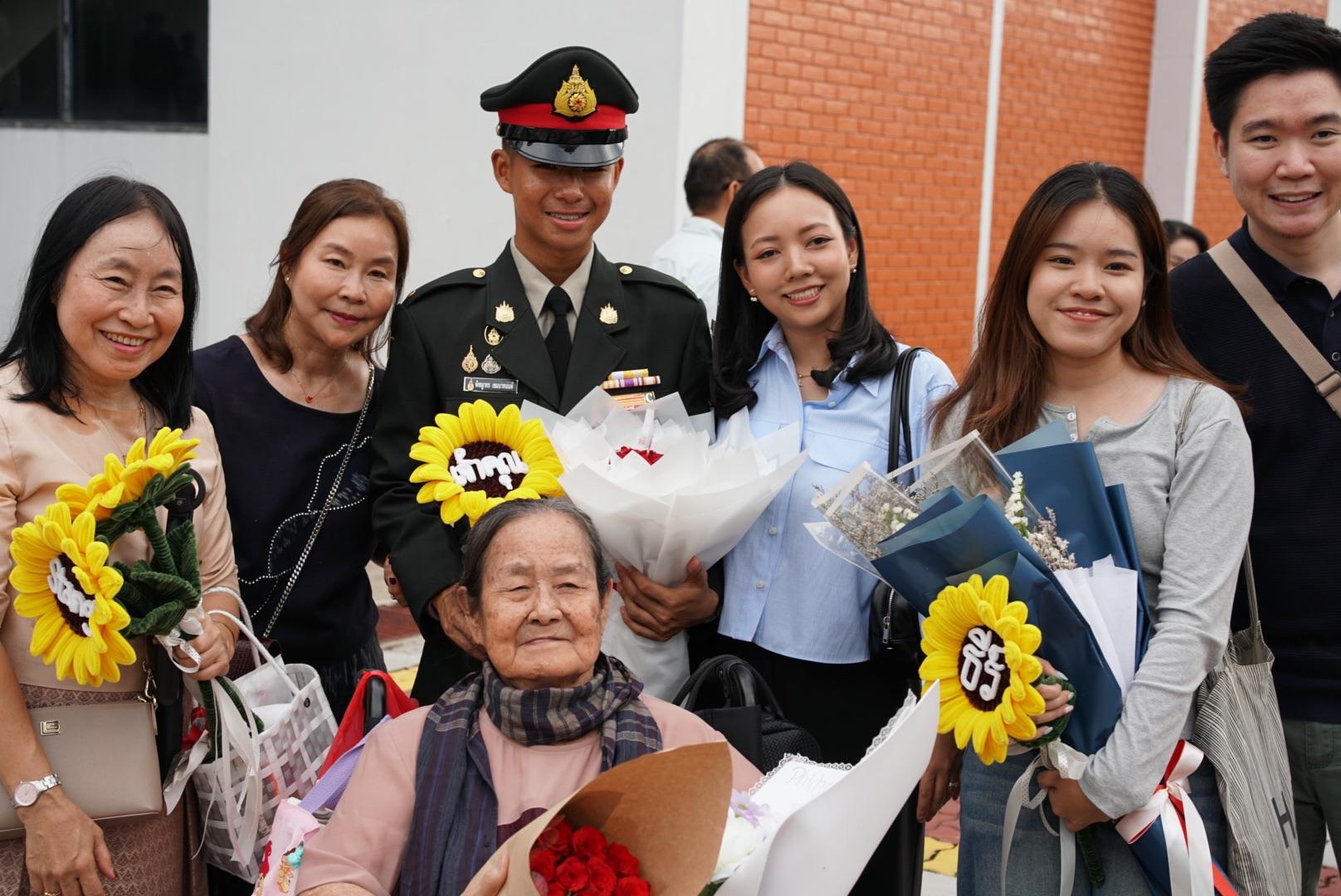 ผลงานรับปริญญา โรงเรียนนายร้อยพระจุลจอมเกล้า โดย Picmoookk ภาพที่ 9
