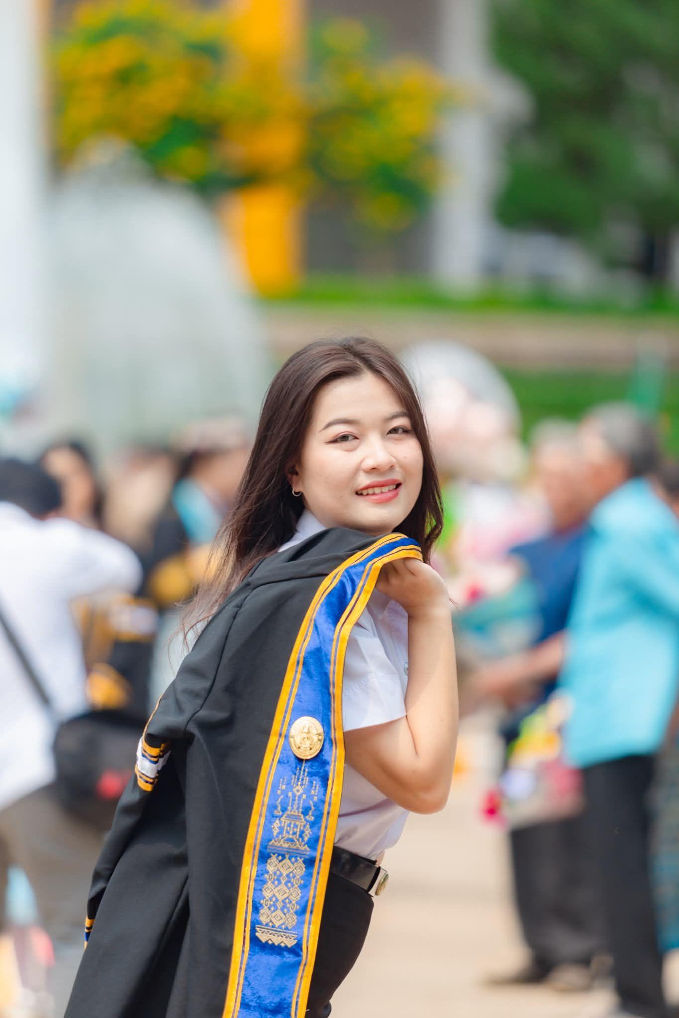 ผลงานรับปริญญา มหาวิทยาลัยราชภัฏสกลนคร โดย นิวถ่ายรูปให้หน่อย ภาพที่ 6