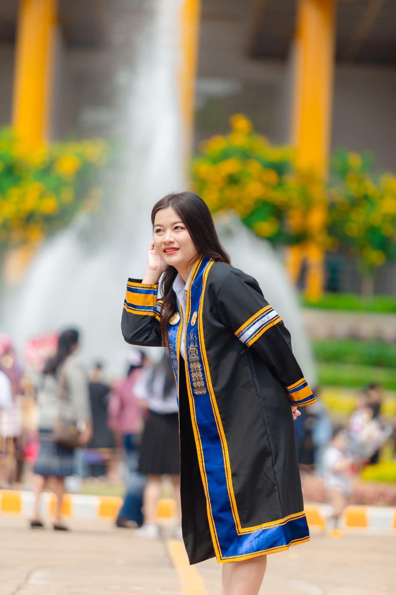 ผลงานรับปริญญา มหาวิทยาลัยราชภัฏสกลนคร โดย นิวถ่ายรูปให้หน่อย ภาพที่ 3