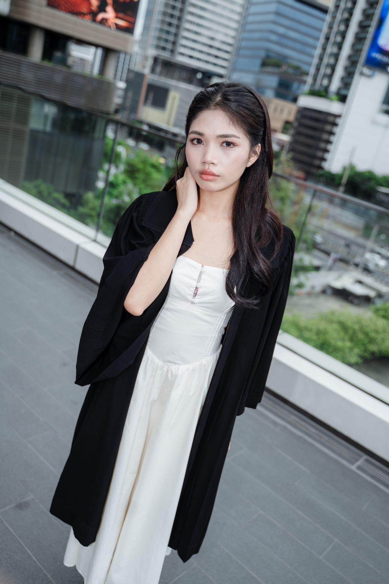 ผลงานรับปริญญา มหาวิทยาลัยกรุงเทพ โดย WAVE_ArisWgallery ภาพที่ 8