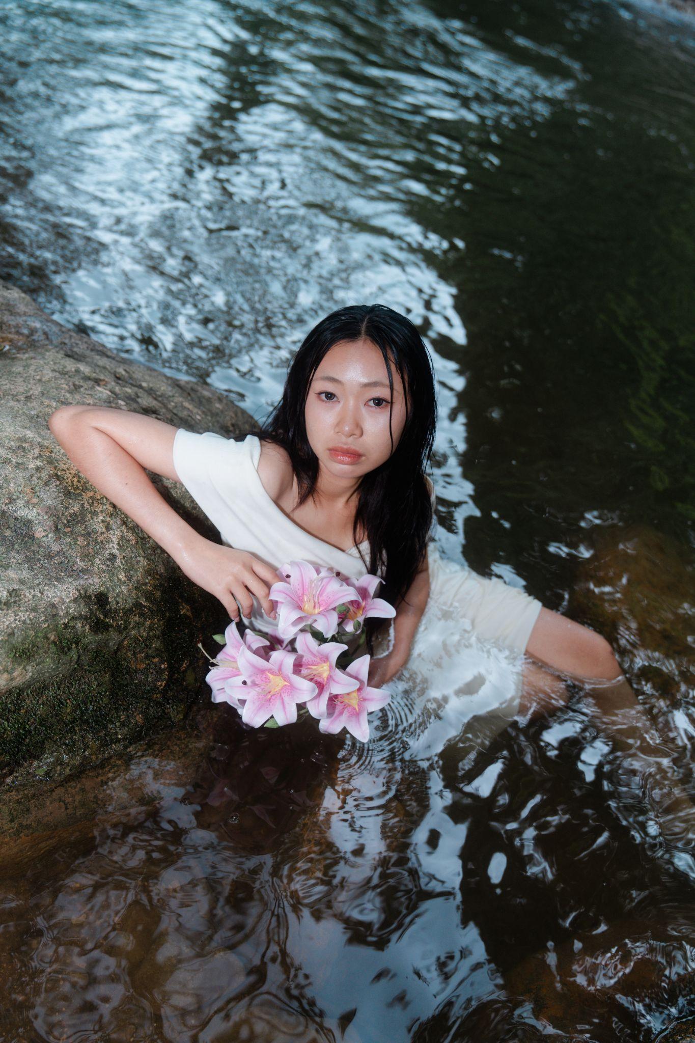 ผลงานรับปริญญา มหาวิทยาลัยกรุงเทพ โดย WAVE_ArisWgallery ภาพที่ 5