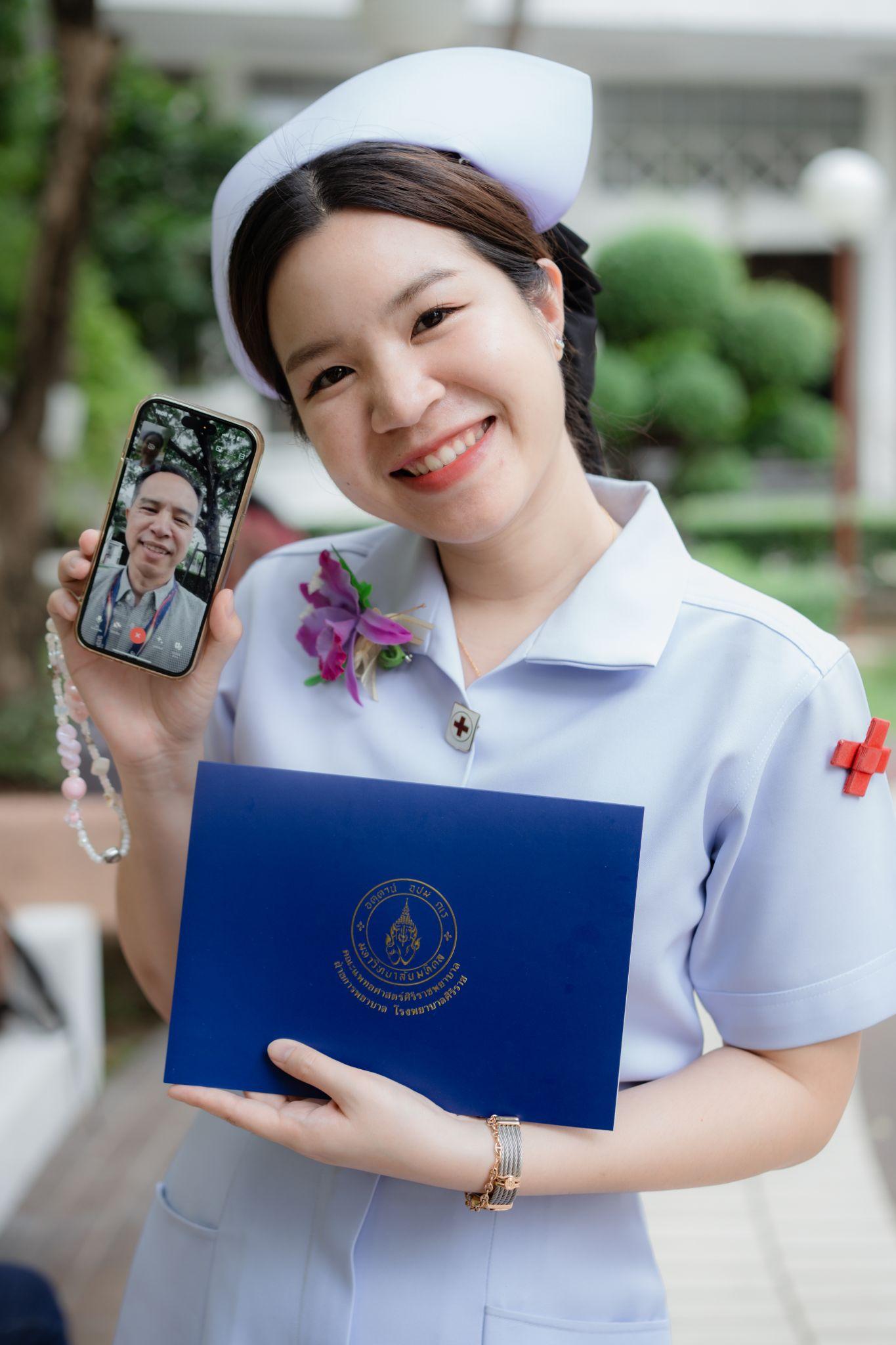 ผลงานรับปริญญา สถาบันการพยาบาลศรีสวรินทิราสภากาชาดไทย โดย WAVE_ArisWgallery ภาพที่ 6