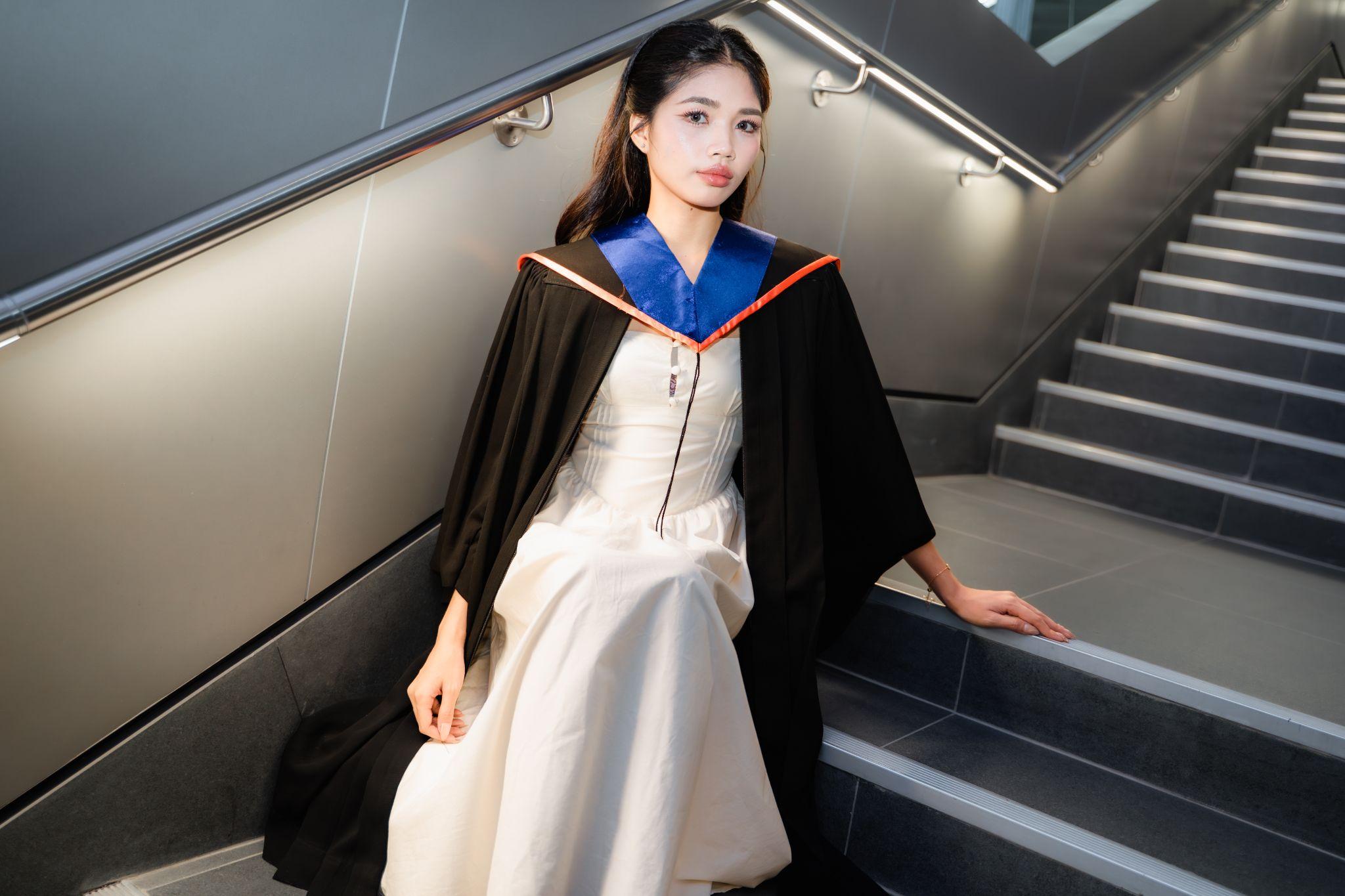 ผลงานรับปริญญา มหาวิทยาลัยกรุงเทพ โดย WAVE_ArisWgallery ภาพที่ 1