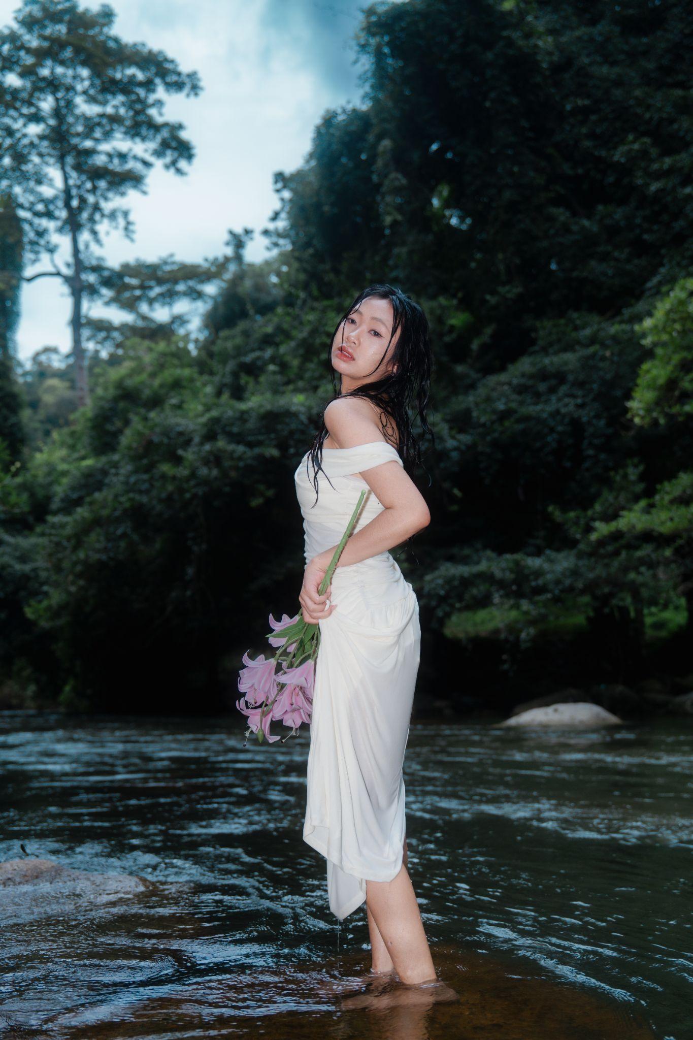 ผลงานรับปริญญา มหาวิทยาลัยกรุงเทพ โดย WAVE_ArisWgallery ภาพที่ 11