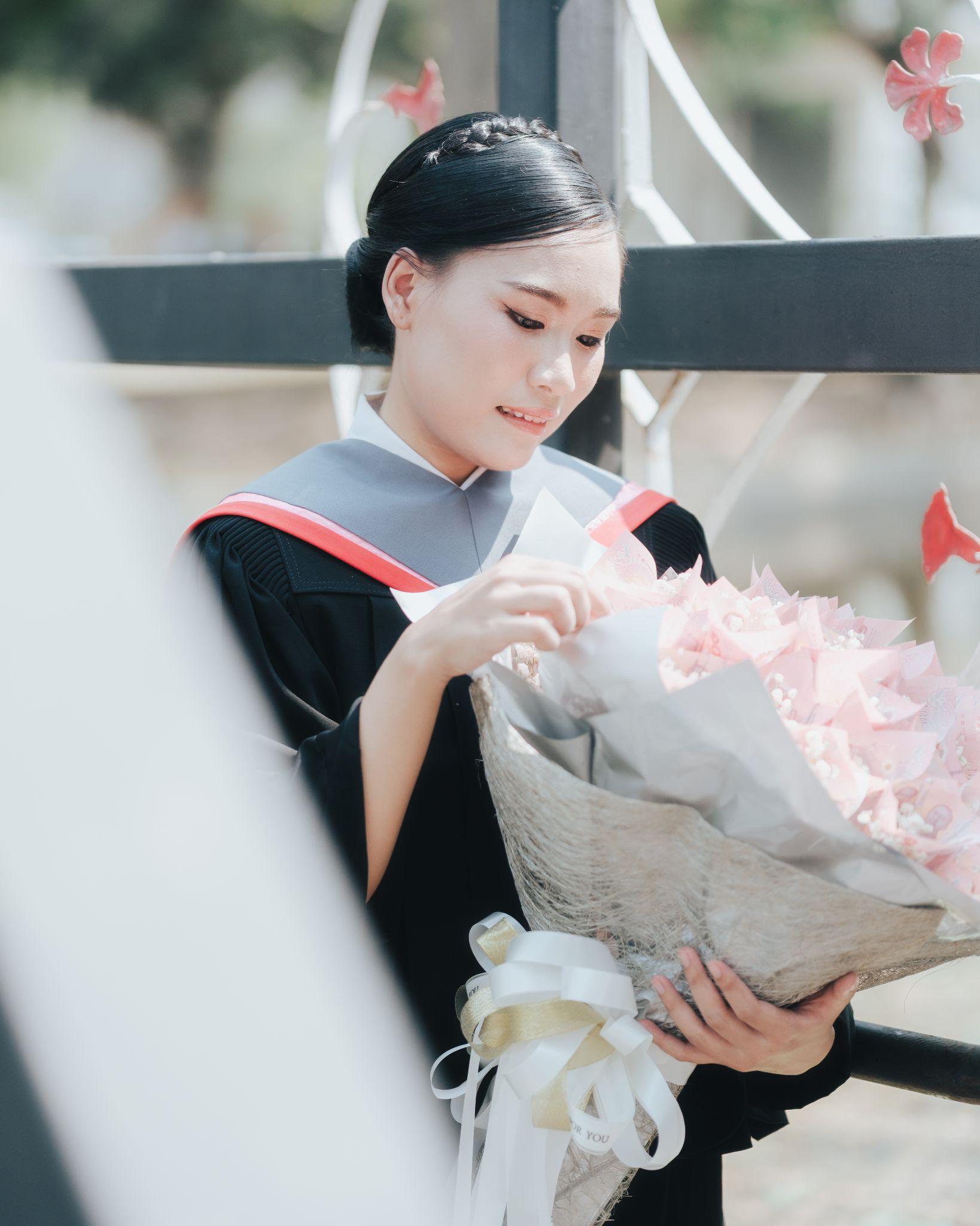 ผลงานรับปริญญา มหาวิทยาลัยศรีนครินทรวิโรฒ โดย Fip.709 ภาพที่ 8