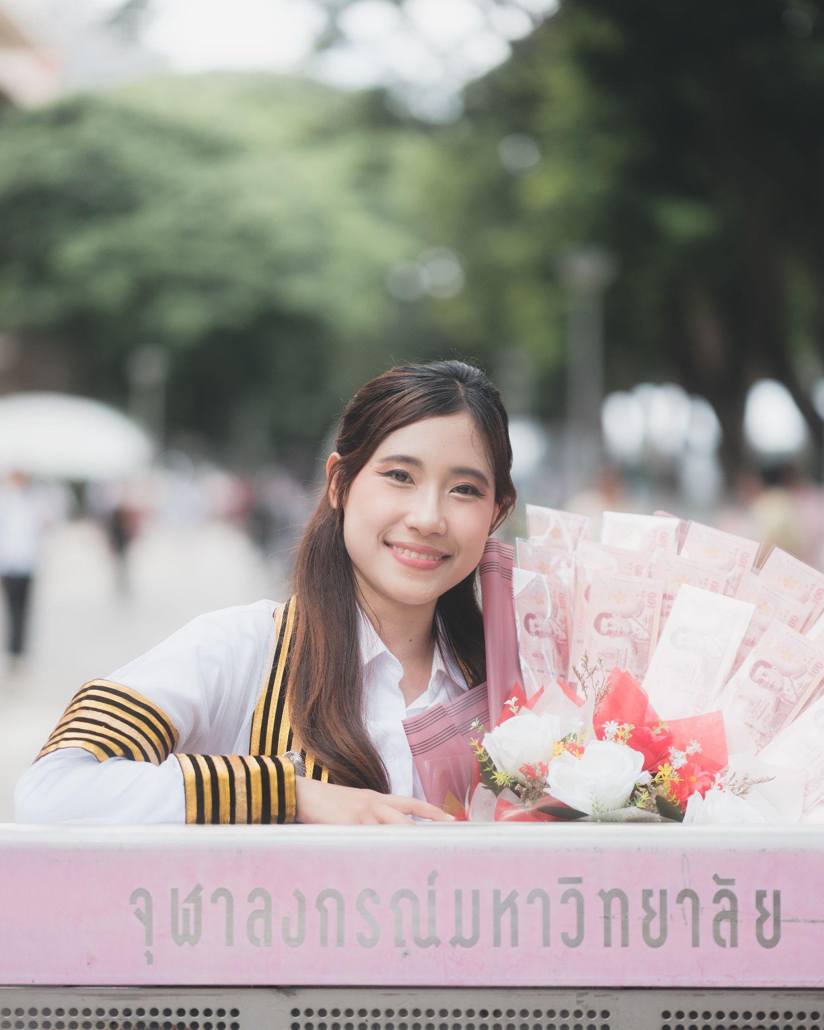 ผลงานรับปริญญา จุฬาลงกรณ์มหาวิทยาลัย โดย Fip.709 ภาพที่ 4