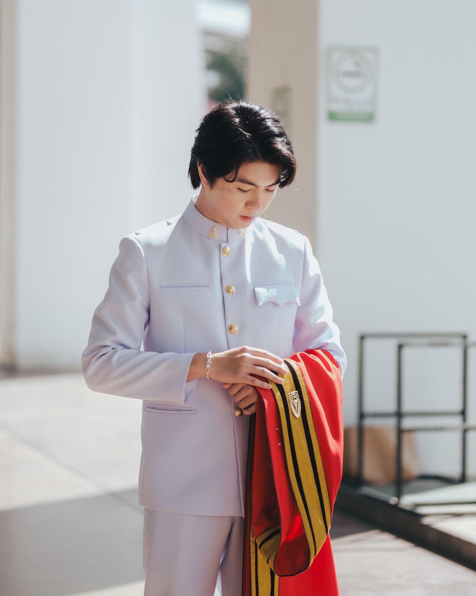 ผลงานรับปริญญา โดย Fip.709 ภาพที่ 2