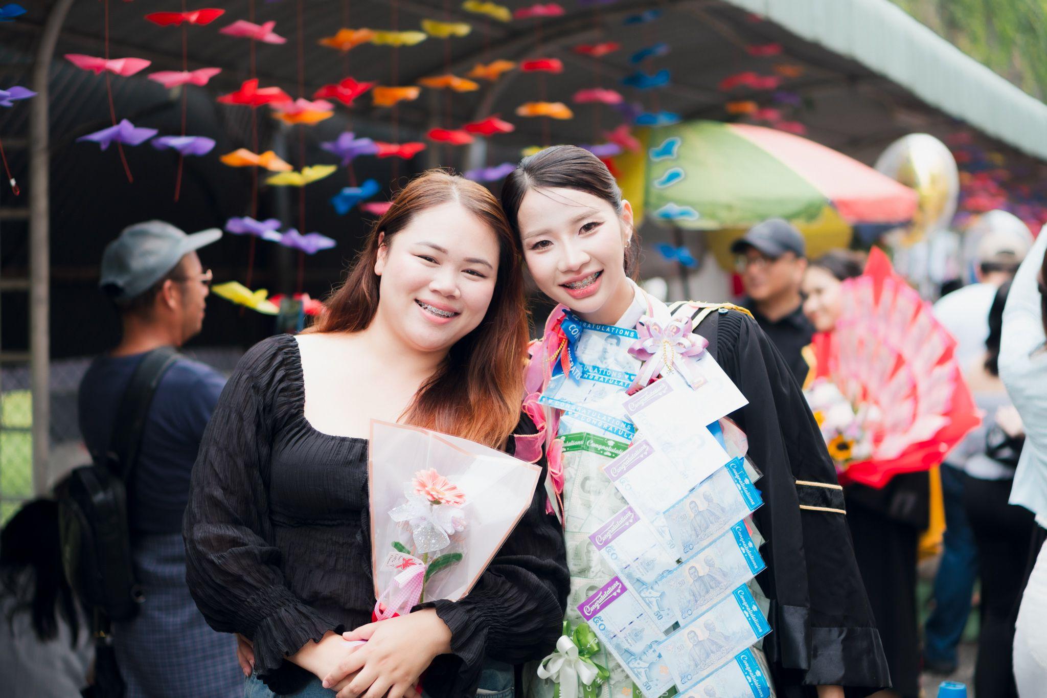 ผลงานรับปริญญา มหาวิทยาลัยราชภัฏเชียงใหม่ โดย Our.Cloud ภาพที่ 1