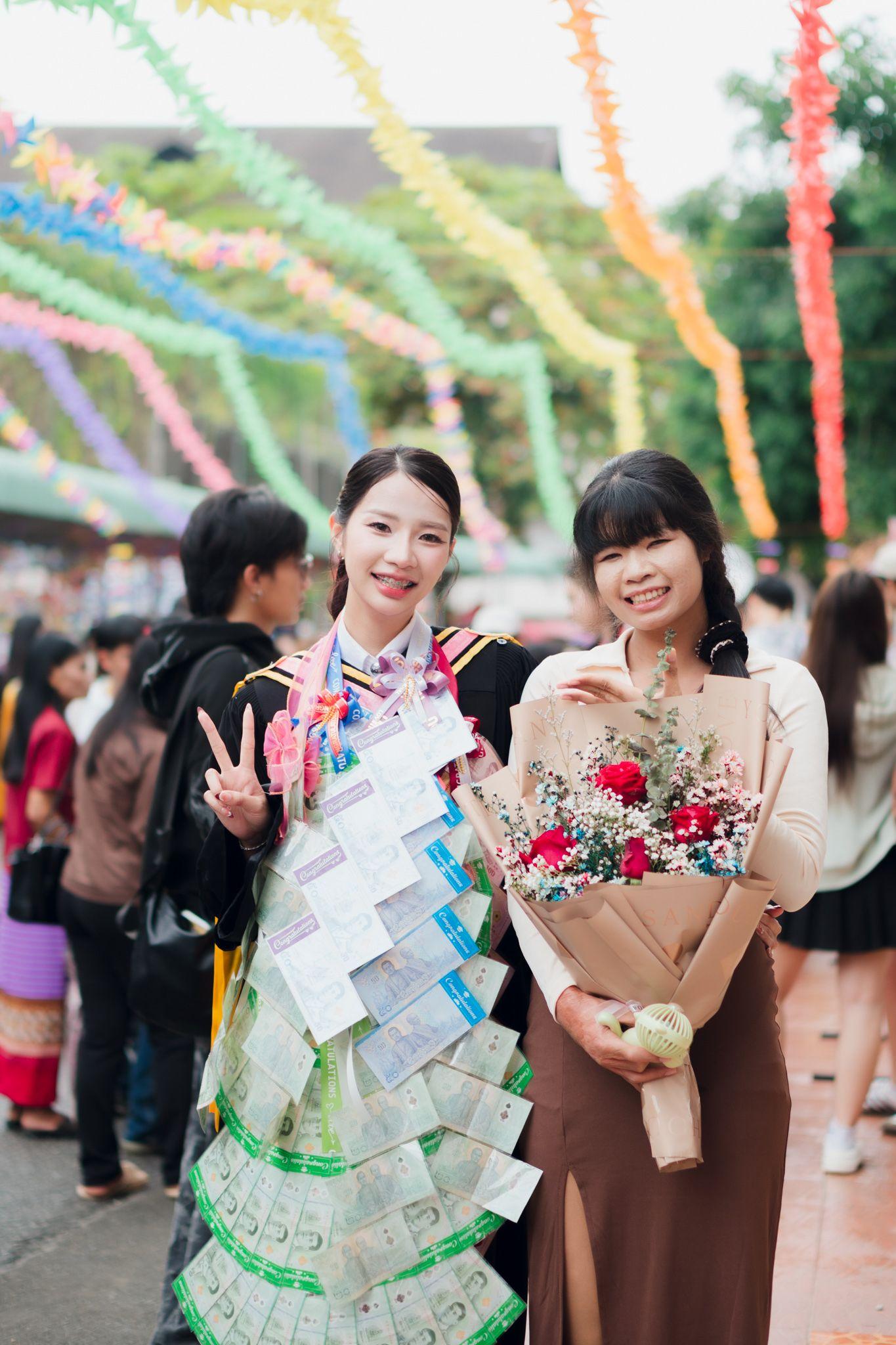 ผลงานรับปริญญา มหาวิทยาลัยราชภัฏเชียงใหม่ โดย Our.Cloud ภาพที่ 20