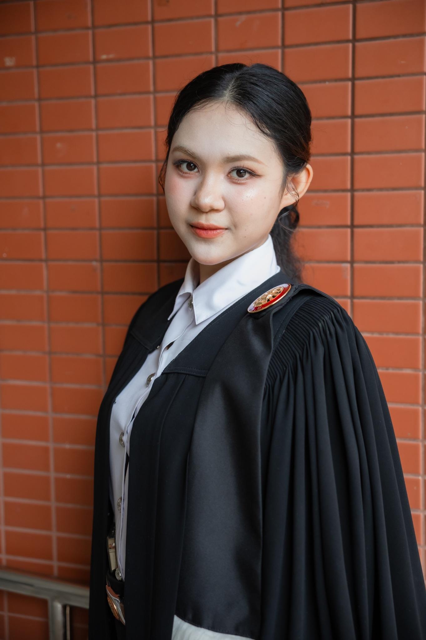 ผลงานรับปริญญา มหาวิทยาลัยธรรมศาสตร์ โดย SixSax Photo ภาพที่ 1