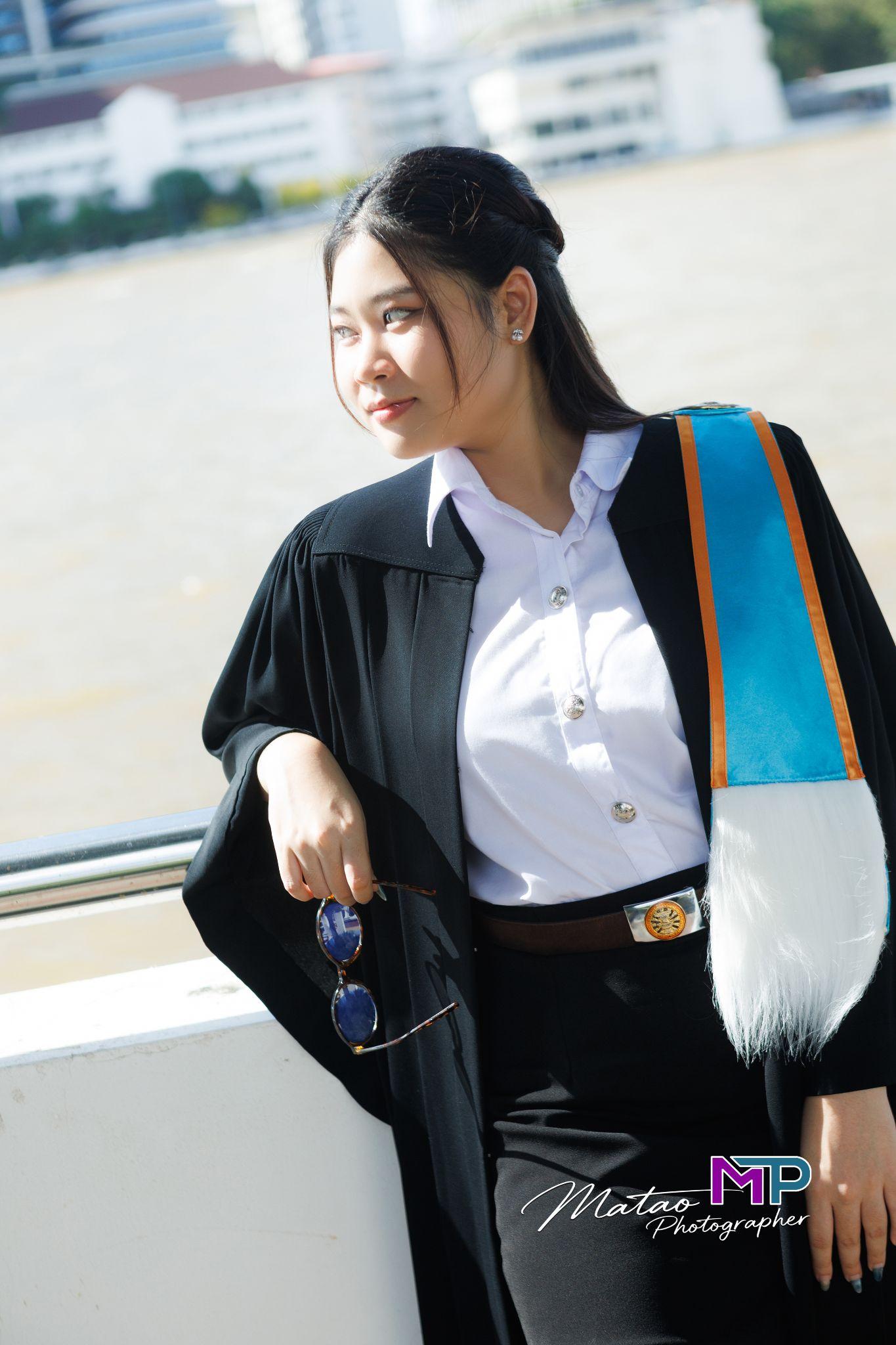ผลงานรับปริญญา มหาวิทยาลัยธรรมศาสตร์ โดย ช่างภาพมะเต๋า ภาพที่ 5