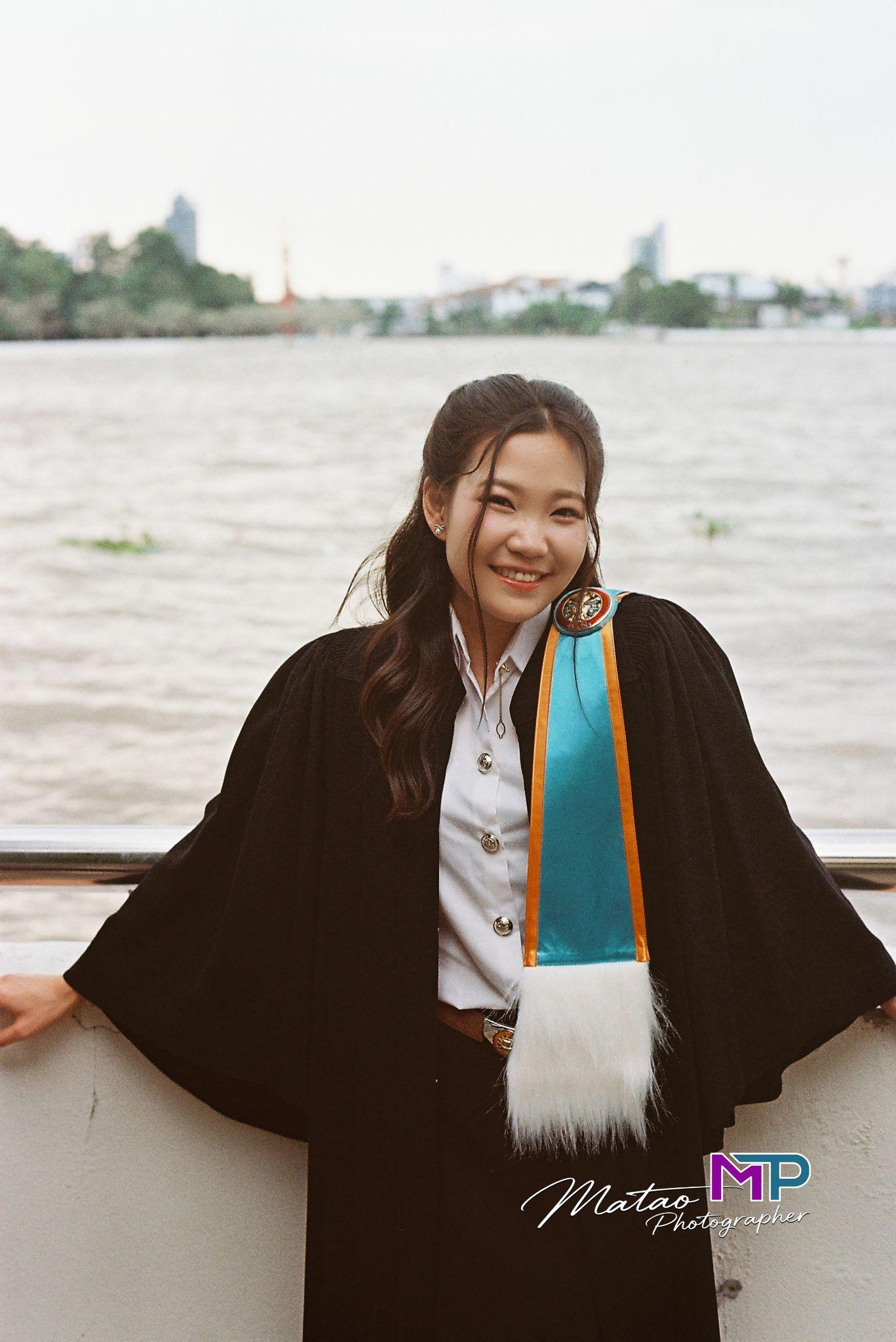 ผลงานรับปริญญา มหาวิทยาลัยธรรมศาสตร์ โดย ช่างภาพมะเต๋า ภาพที่ 17