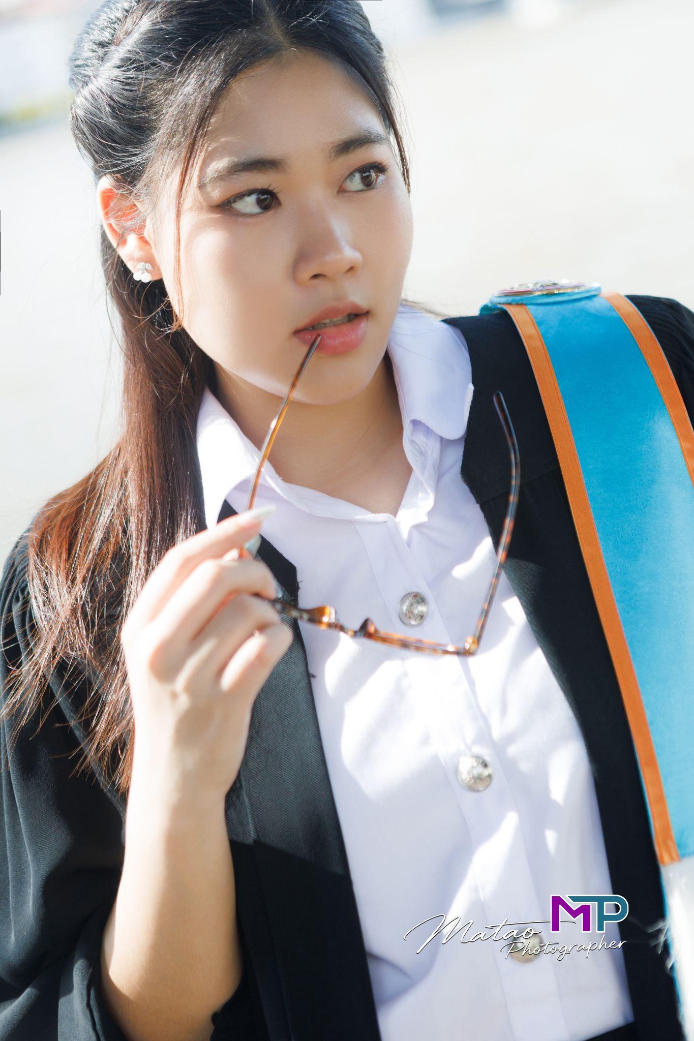 ผลงานรับปริญญา มหาวิทยาลัยธรรมศาสตร์ โดย ช่างภาพมะเต๋า ภาพที่ 1