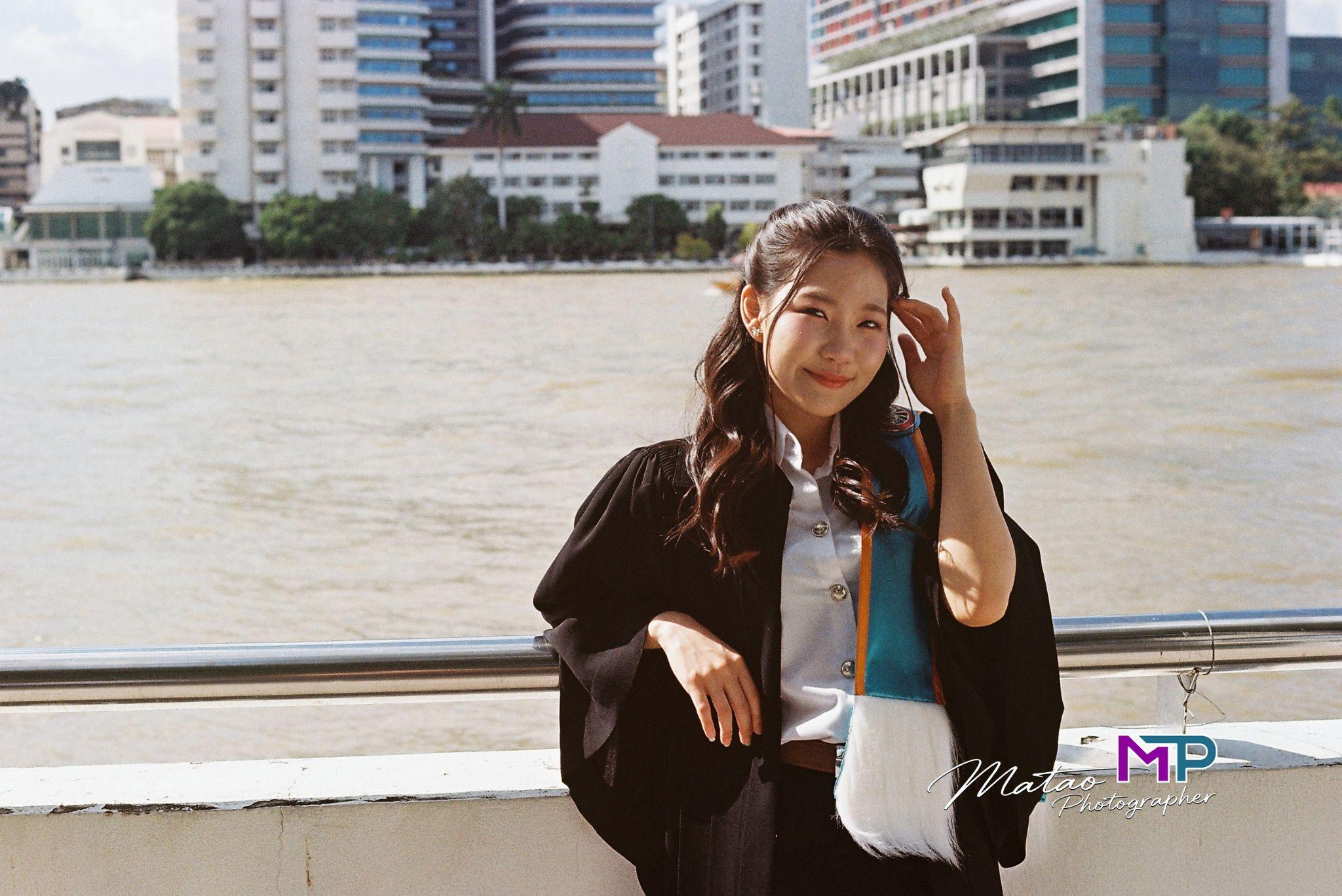 ผลงานรับปริญญา มหาวิทยาลัยธรรมศาสตร์ โดย ช่างภาพมะเต๋า ภาพที่ 4