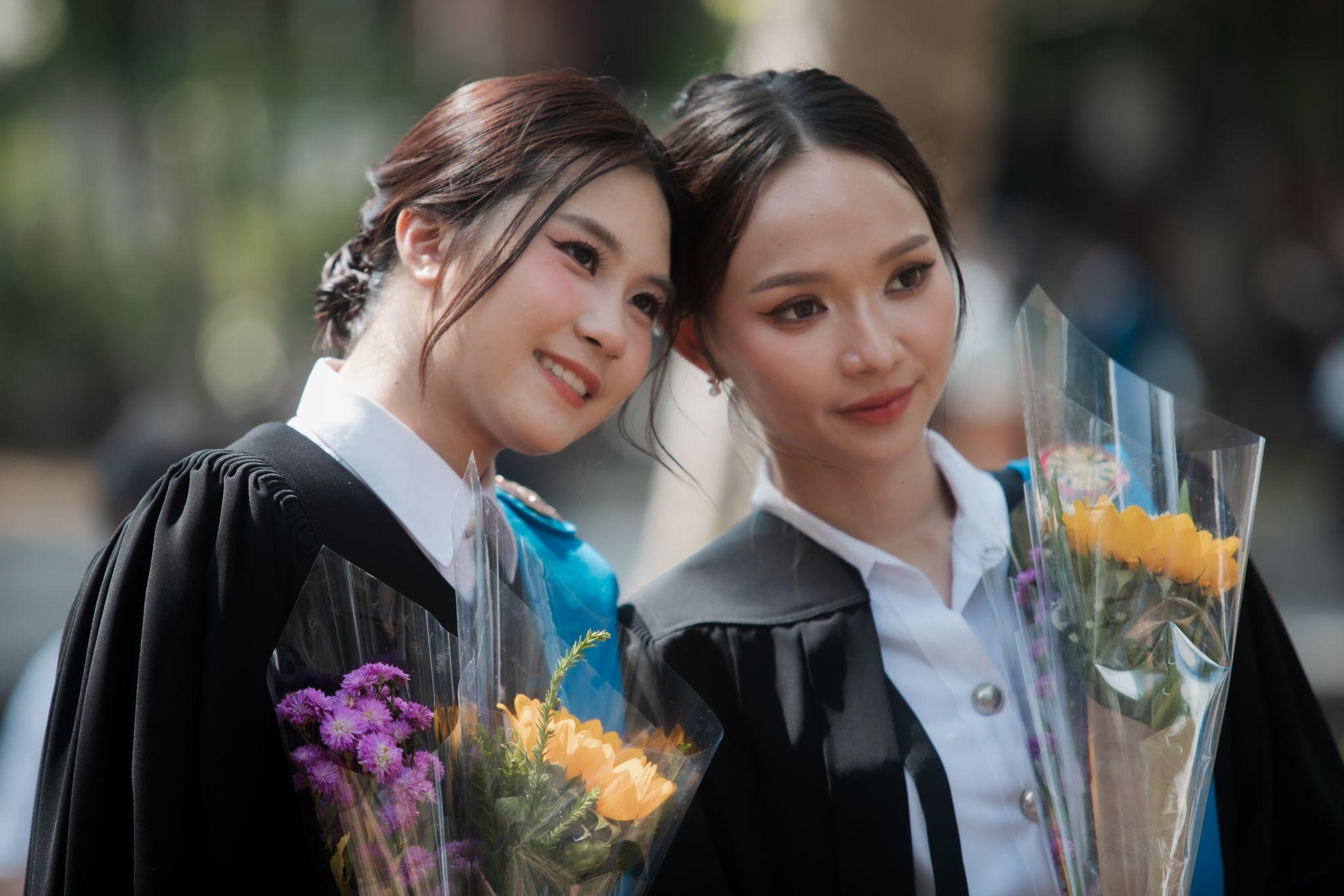 ผลงานรับปริญญา มหาวิทยาลัยธรรมศาสตร์ โดย Hlang Lens Studio ภาพที่ 20
