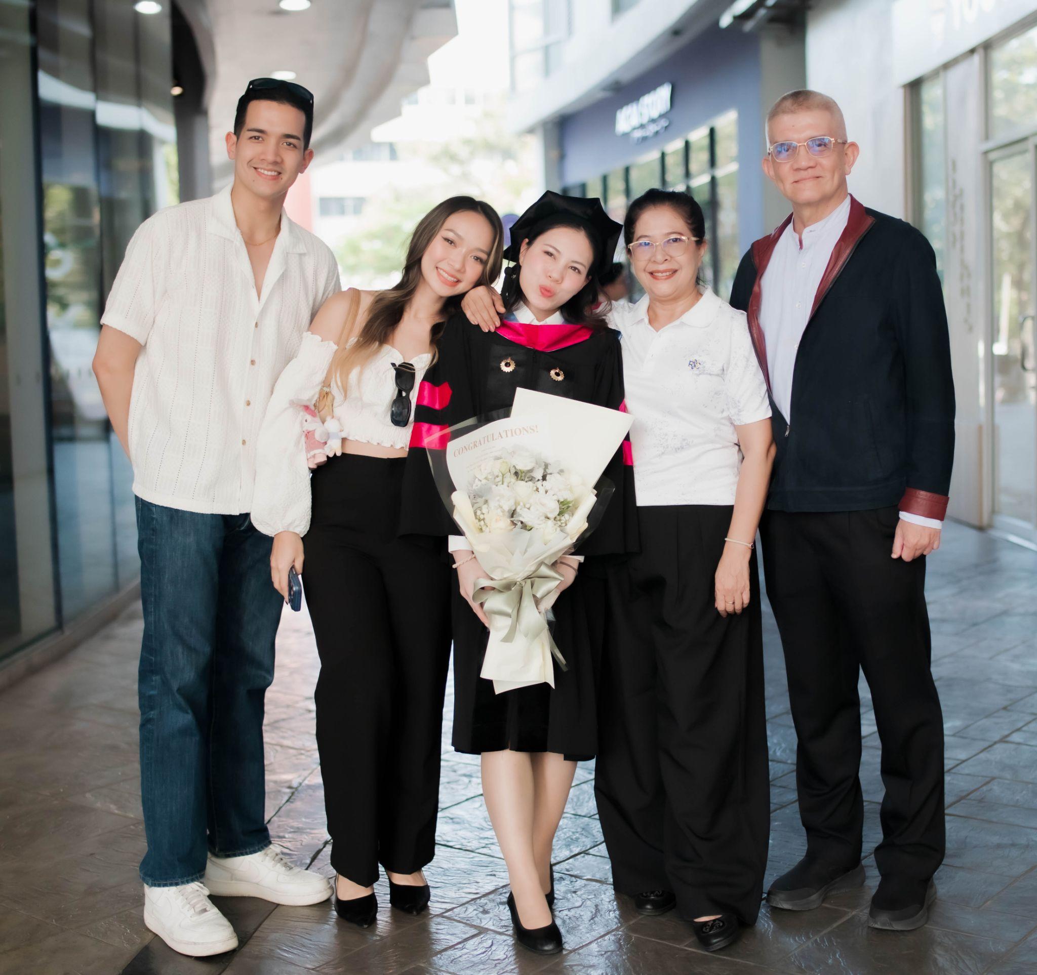ผลงานรับปริญญา มหาวิทยาลัยรังสิต โดย Hlang Lens Studio ภาพที่ 7
