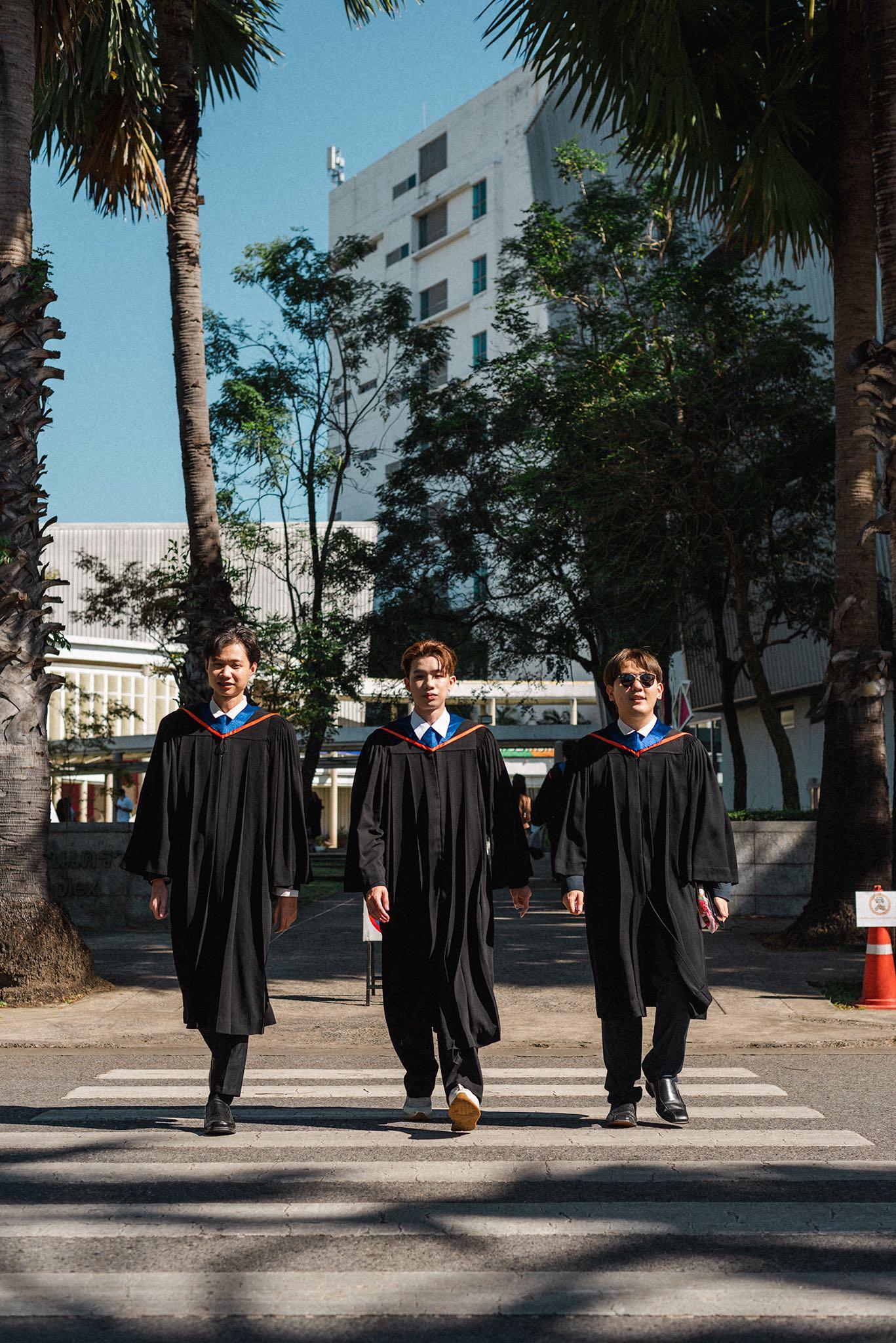 ผลงานรับปริญญา โดย Mid century pixs ภาพที่ 5