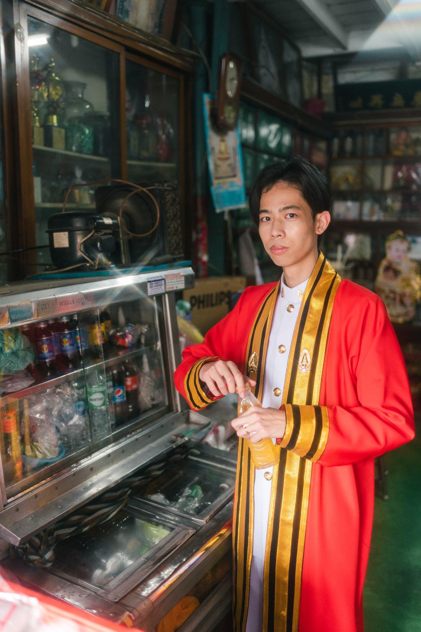 ผลงานรับปริญญา โดย Mid century pixs ภาพที่ 18