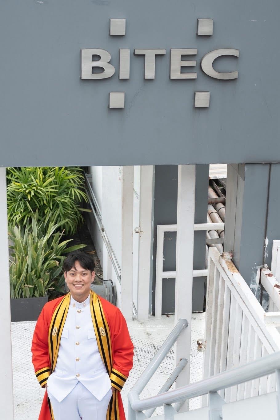 ผลงานรับปริญญา โดย Jirayu ภาพที่ 14