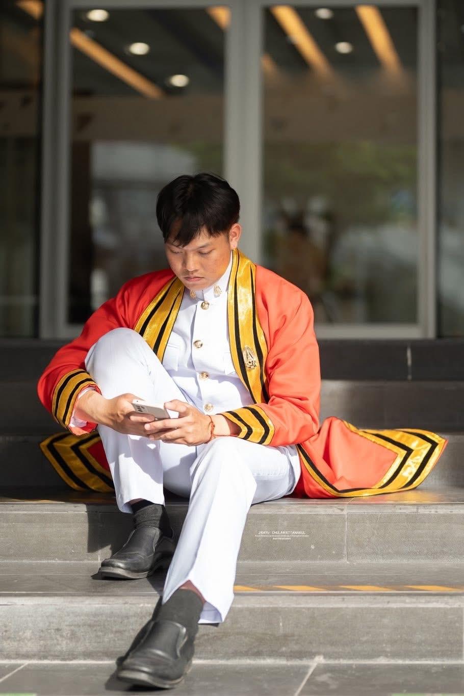 ผลงานรับปริญญา โดย Jirayu ภาพที่ 11