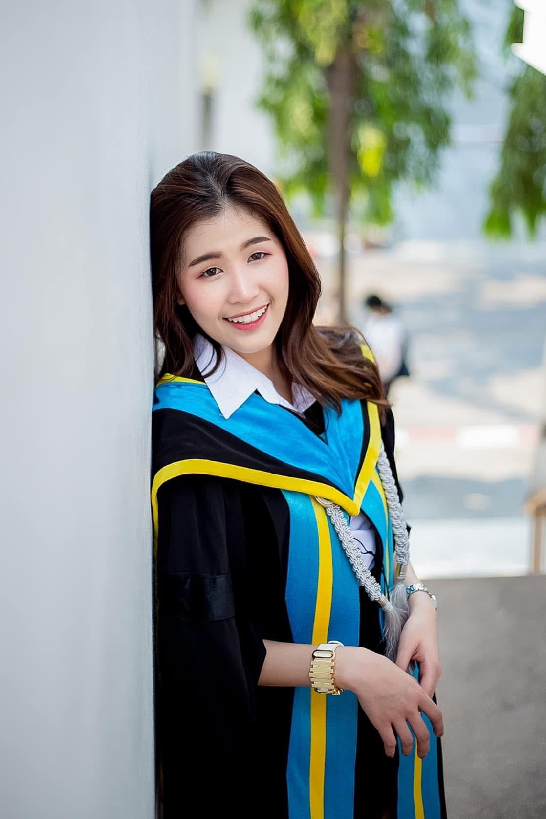 ผลงานรับปริญญา มหาวิทยาลัยหอการค้าไทย โดย Jirayu ภาพที่ 16