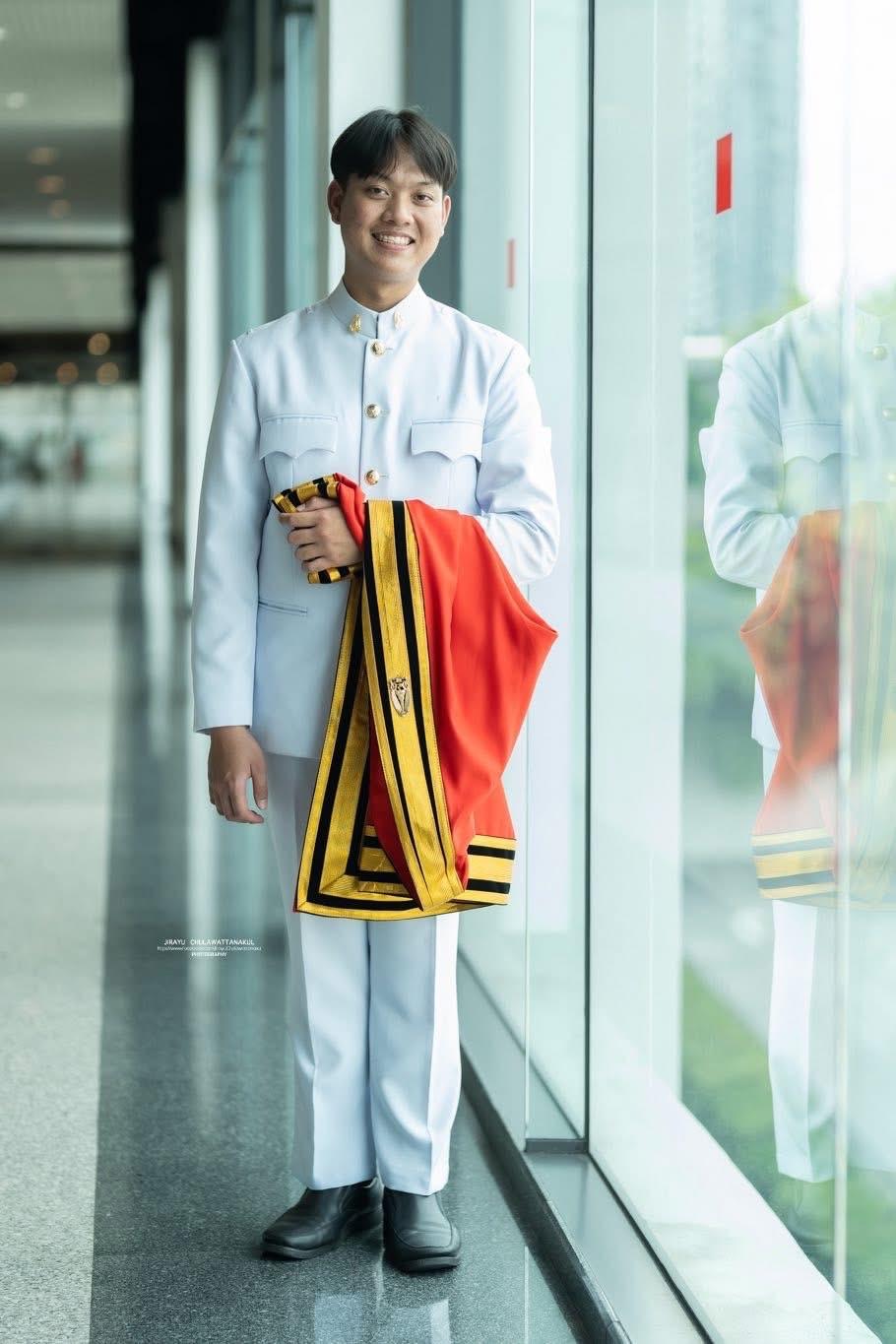 ผลงานรับปริญญา โดย Jirayu ภาพที่ 2