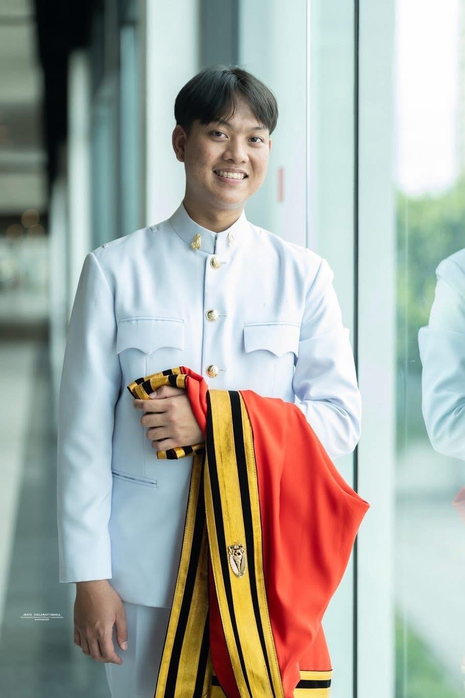 ผลงานรับปริญญา โดย Jirayu ภาพที่ 3