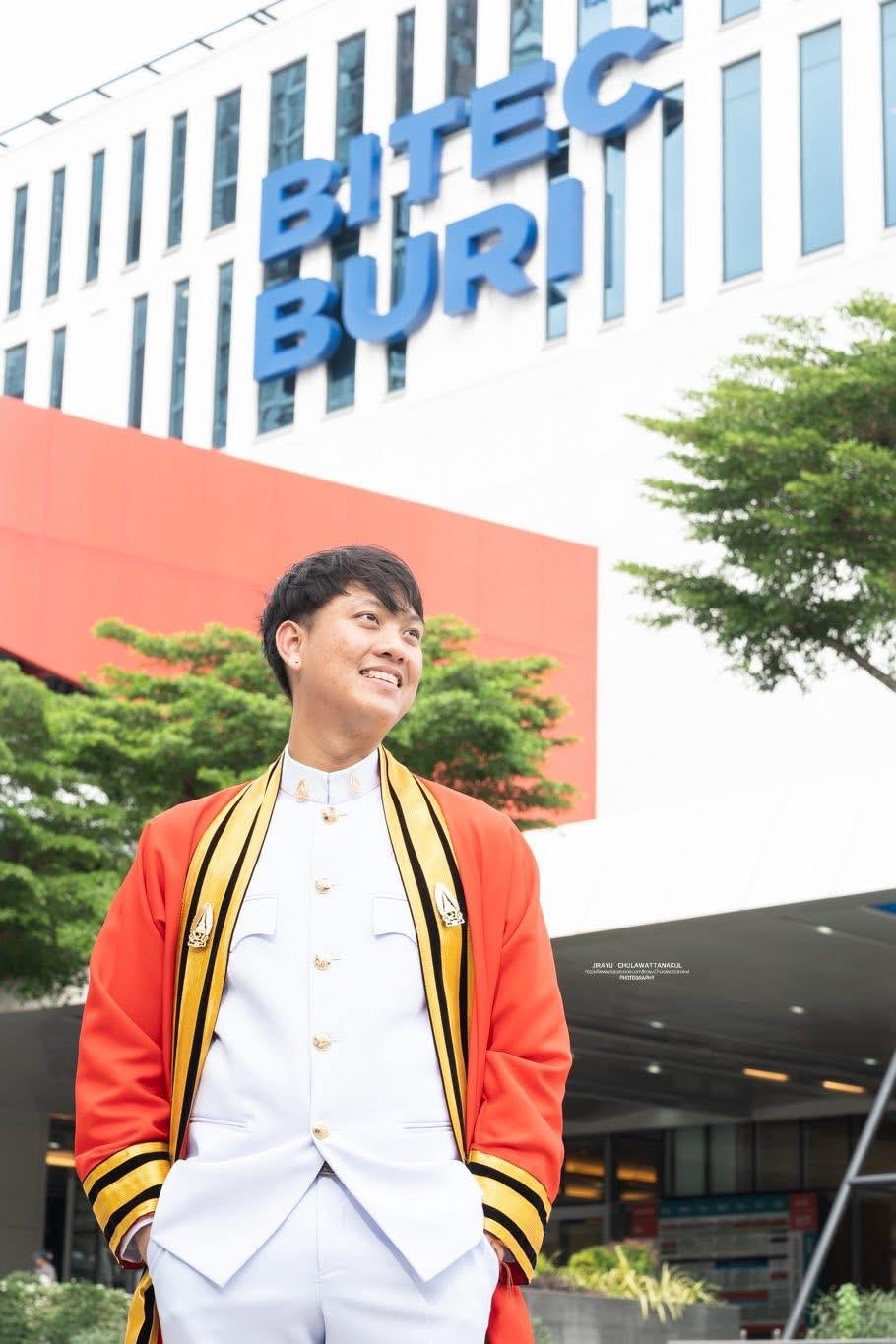 ผลงานรับปริญญา โดย Jirayu ภาพที่ 1
