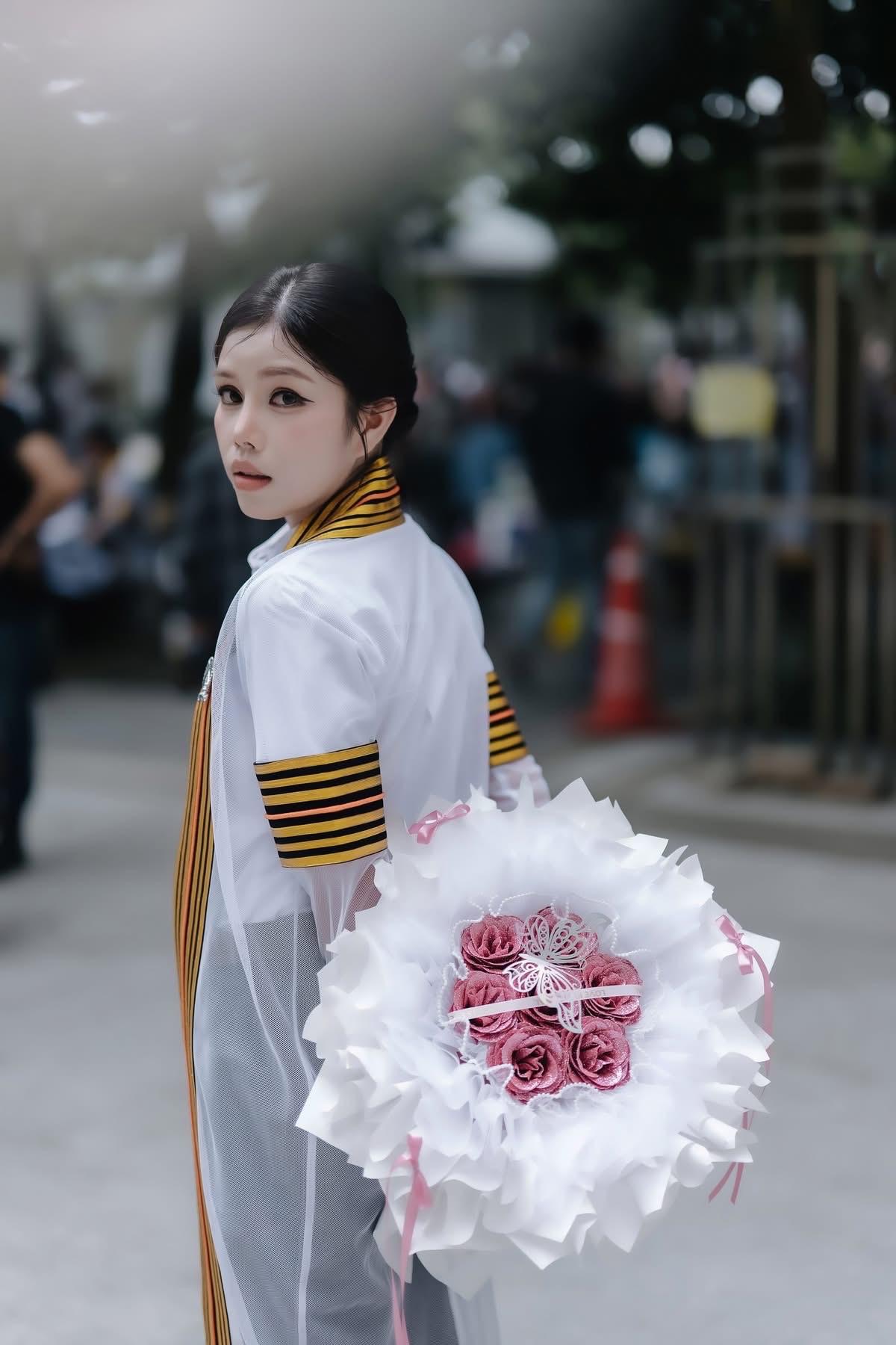 ผลงานรับปริญญา จุฬาลงกรณ์มหาวิทยาลัย โดย BANK_MA_llSJ ภาพที่ 5