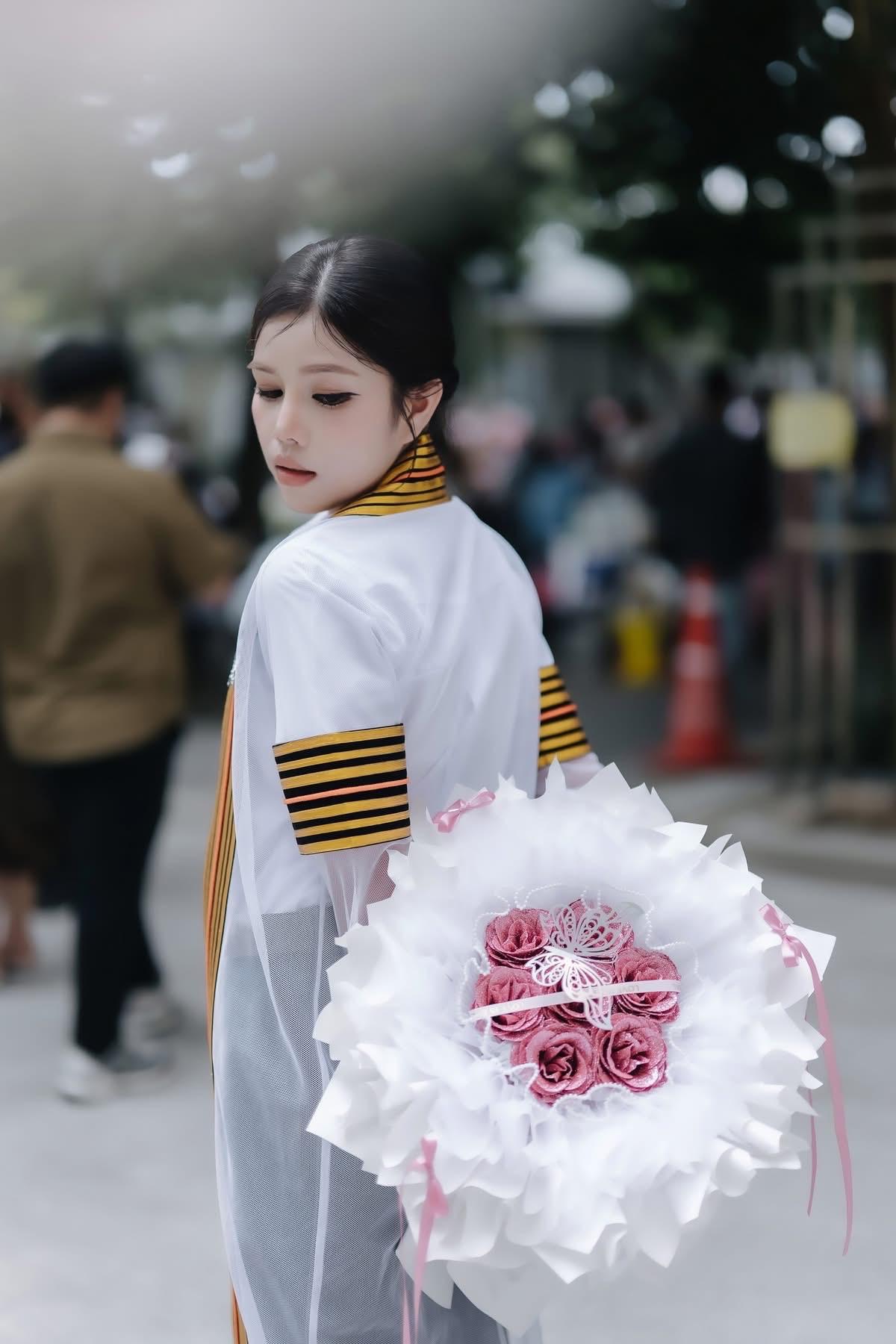 ผลงานรับปริญญา จุฬาลงกรณ์มหาวิทยาลัย โดย BANK_MA_llSJ ภาพที่ 6