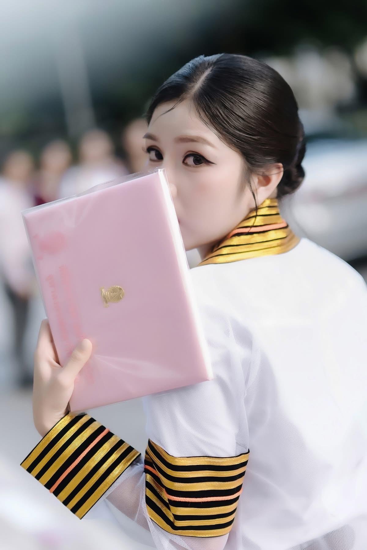 ผลงานรับปริญญา จุฬาลงกรณ์มหาวิทยาลัย โดย BANK_MA_llSJ ภาพที่ 1