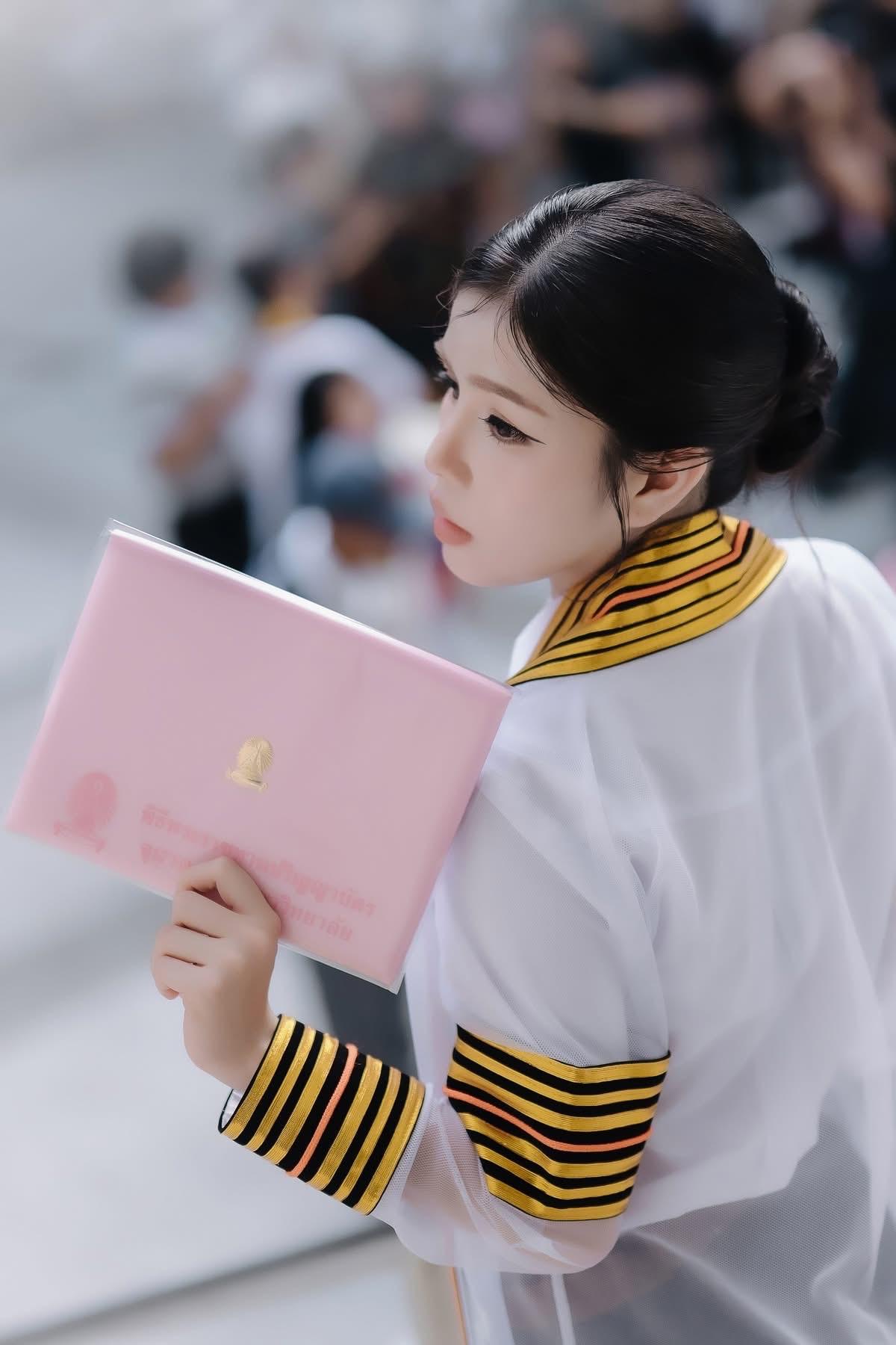ผลงานรับปริญญา จุฬาลงกรณ์มหาวิทยาลัย โดย BANK_MA_llSJ ภาพที่ 15