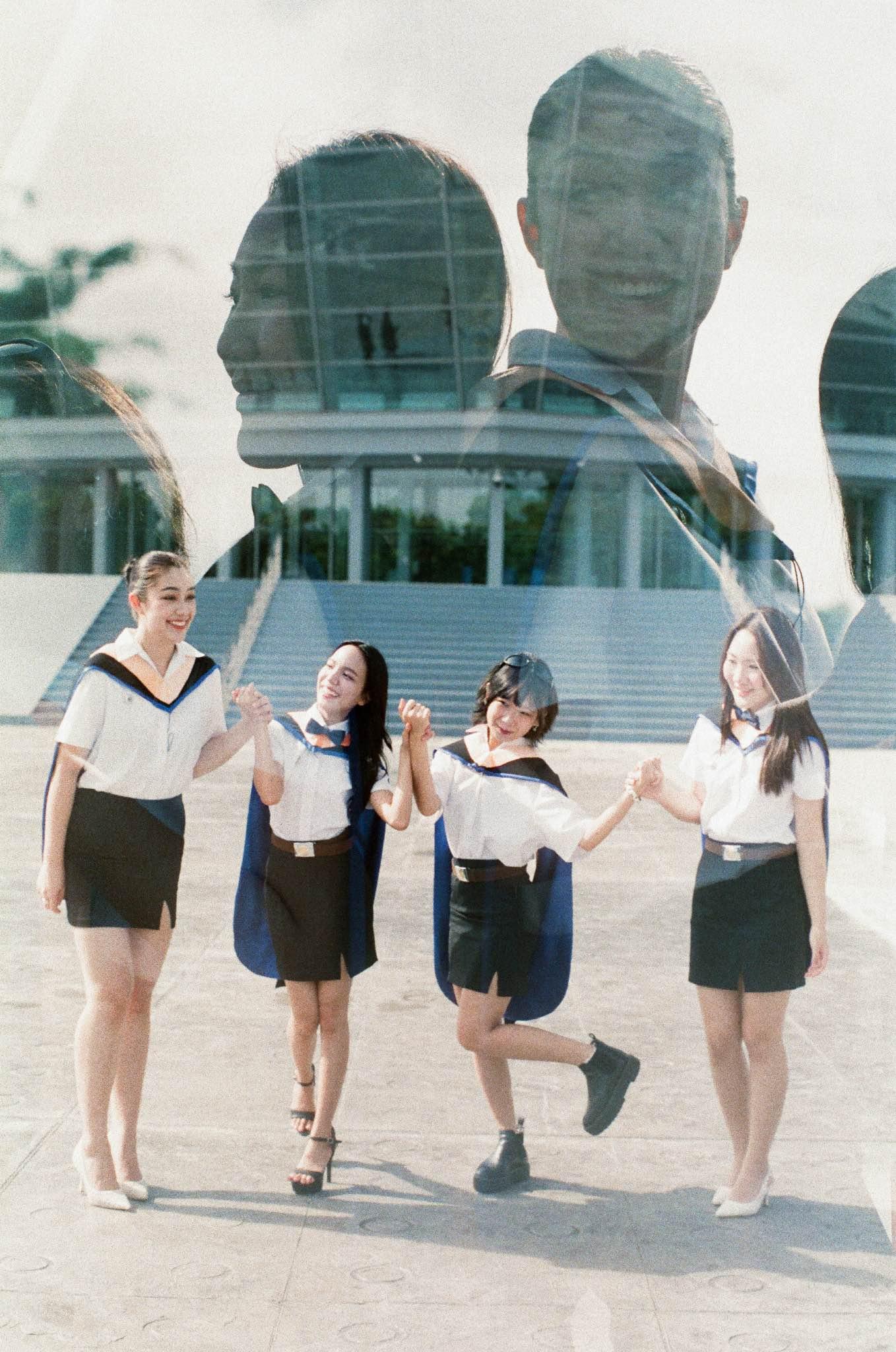 ผลงานรับปริญญา มหาวิทยาลัยมหิดล โดย Jiracques94 ภาพที่ 16