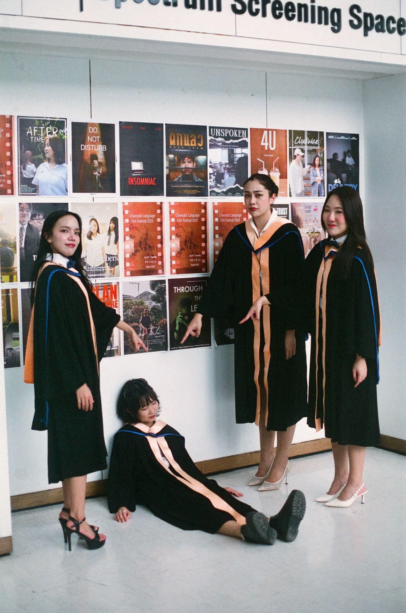ผลงานรับปริญญา มหาวิทยาลัยมหิดล โดย Jiracques94 ภาพที่ 3