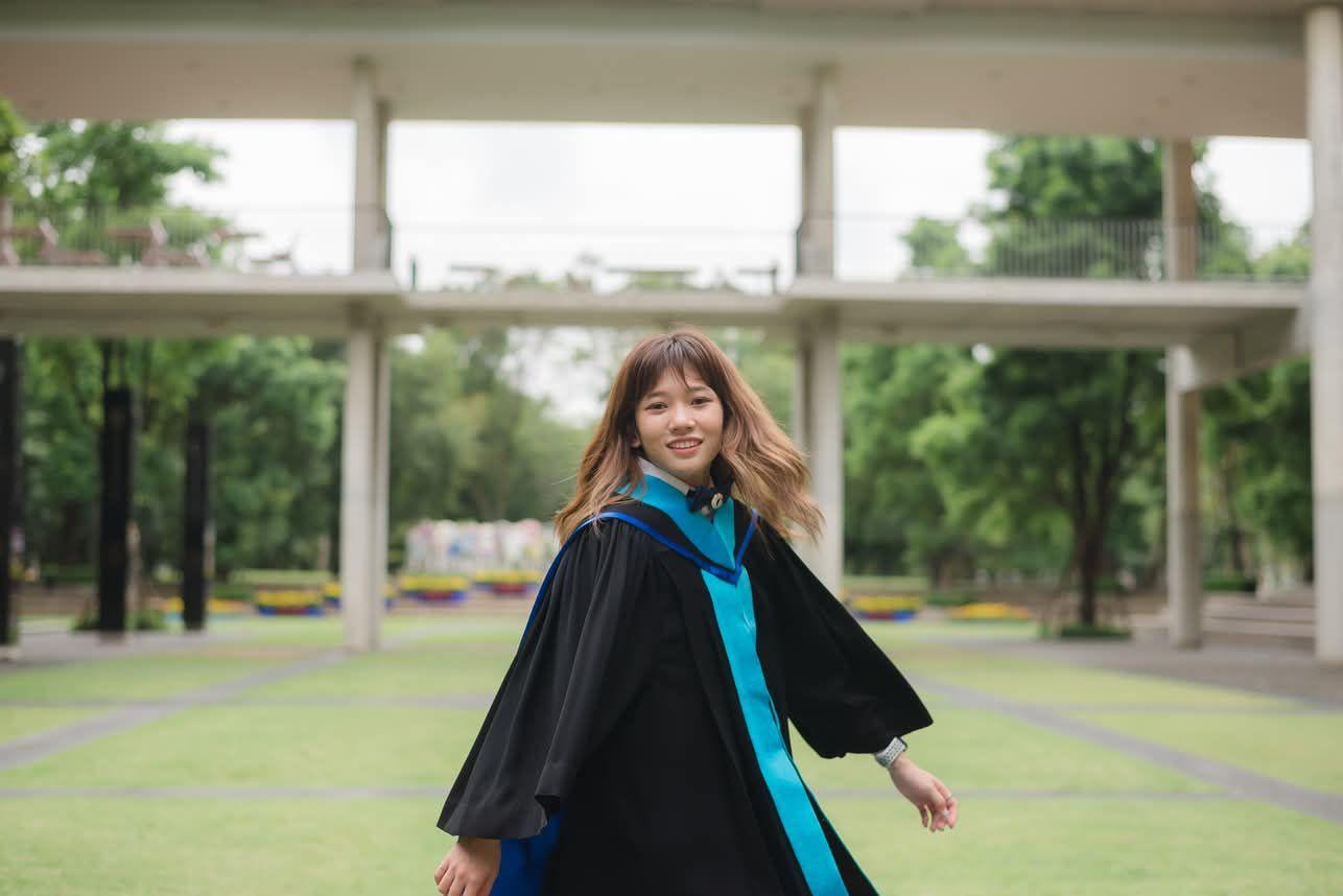 ผลงานรับปริญญา มหาวิทยาลัยมหิดล โดย Patsu4to ภาพที่ 1