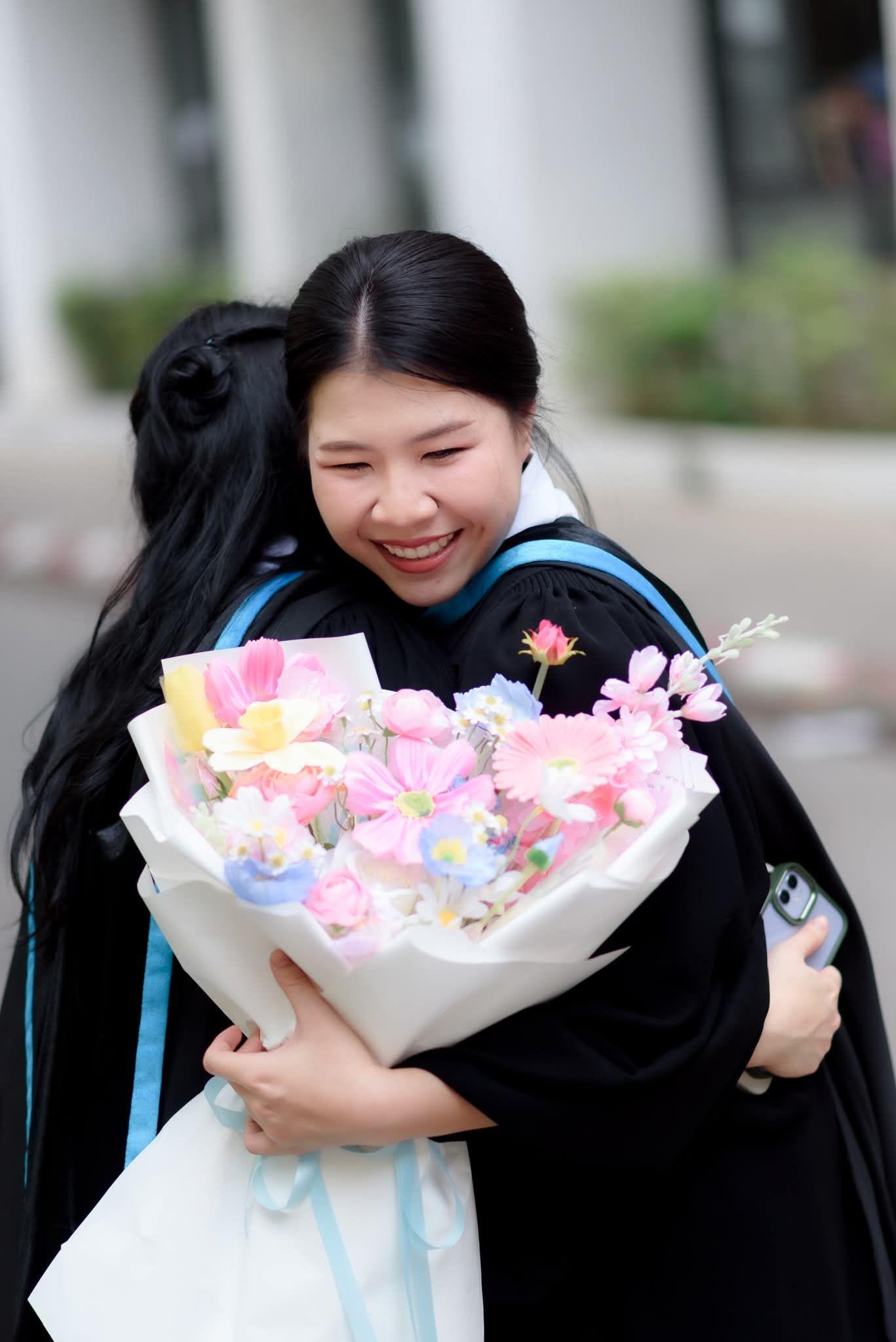 ผลงานรับปริญญา มหาวิทยาลัยศิลปากร โดย Patsu4to ภาพที่ 2